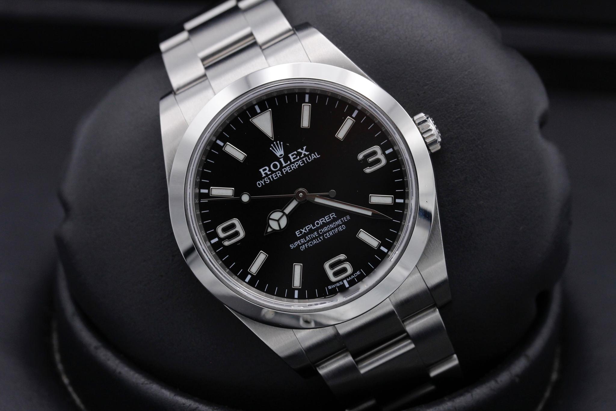 Watch Image 9