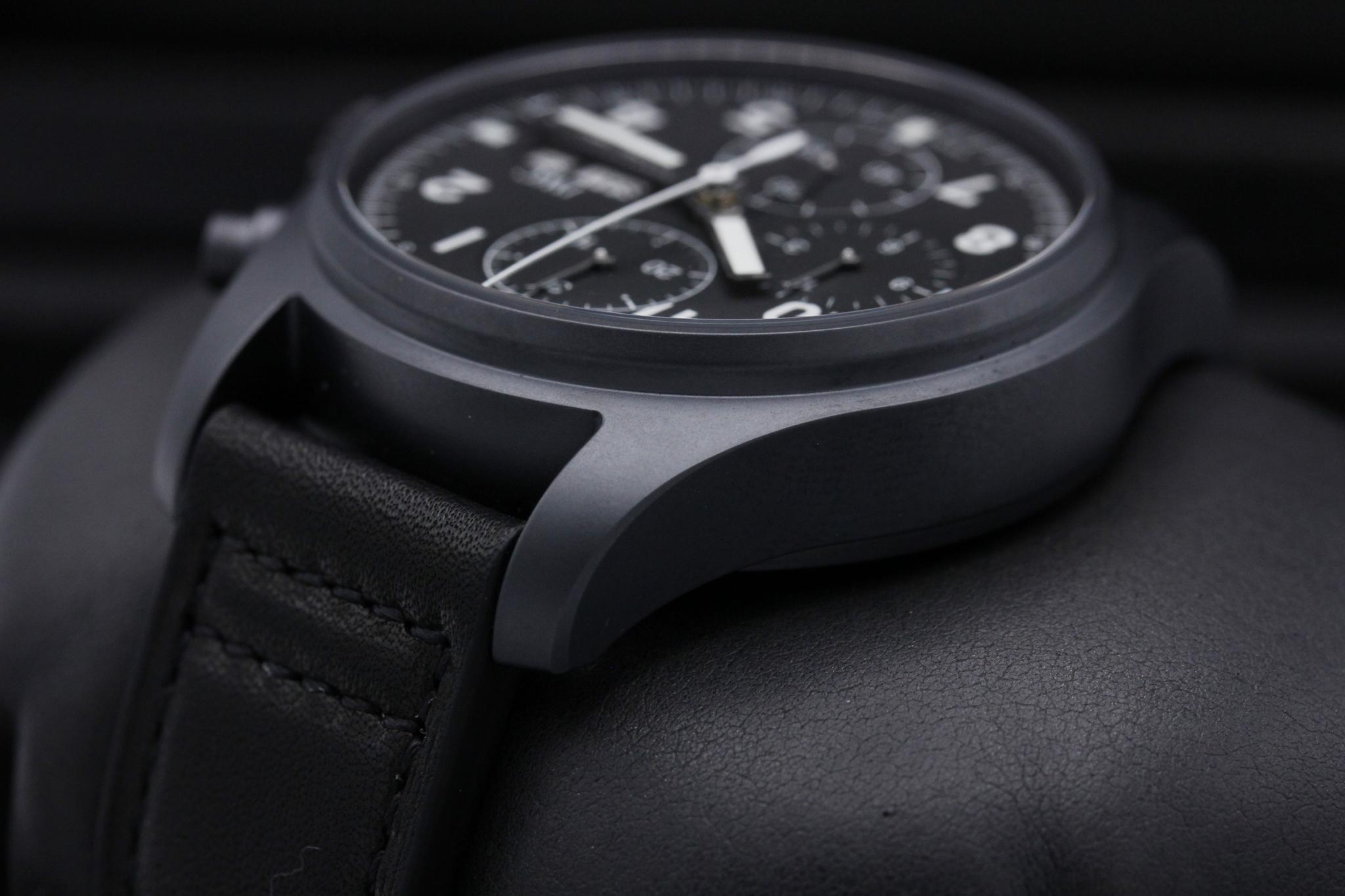 Watch Image 5