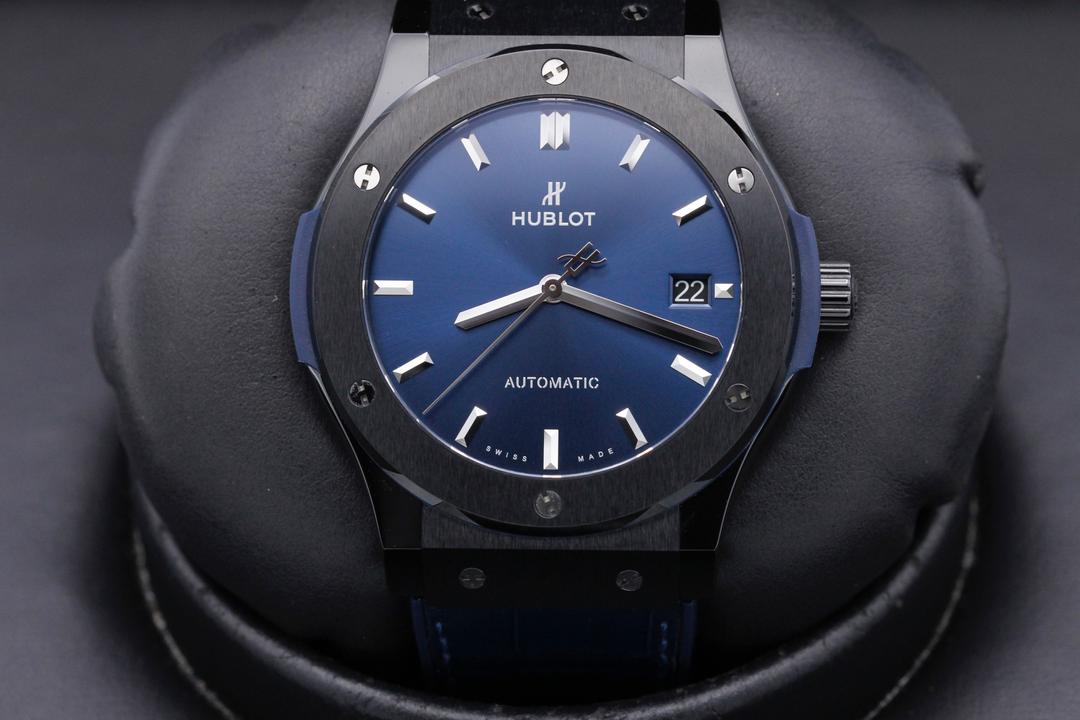 Hublot Classic Fusion Ceramic Blue 511.cm.7170.lr