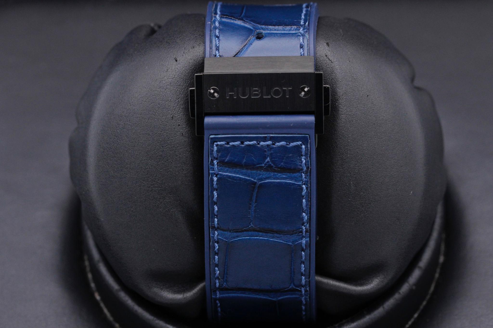 Watch Image 8