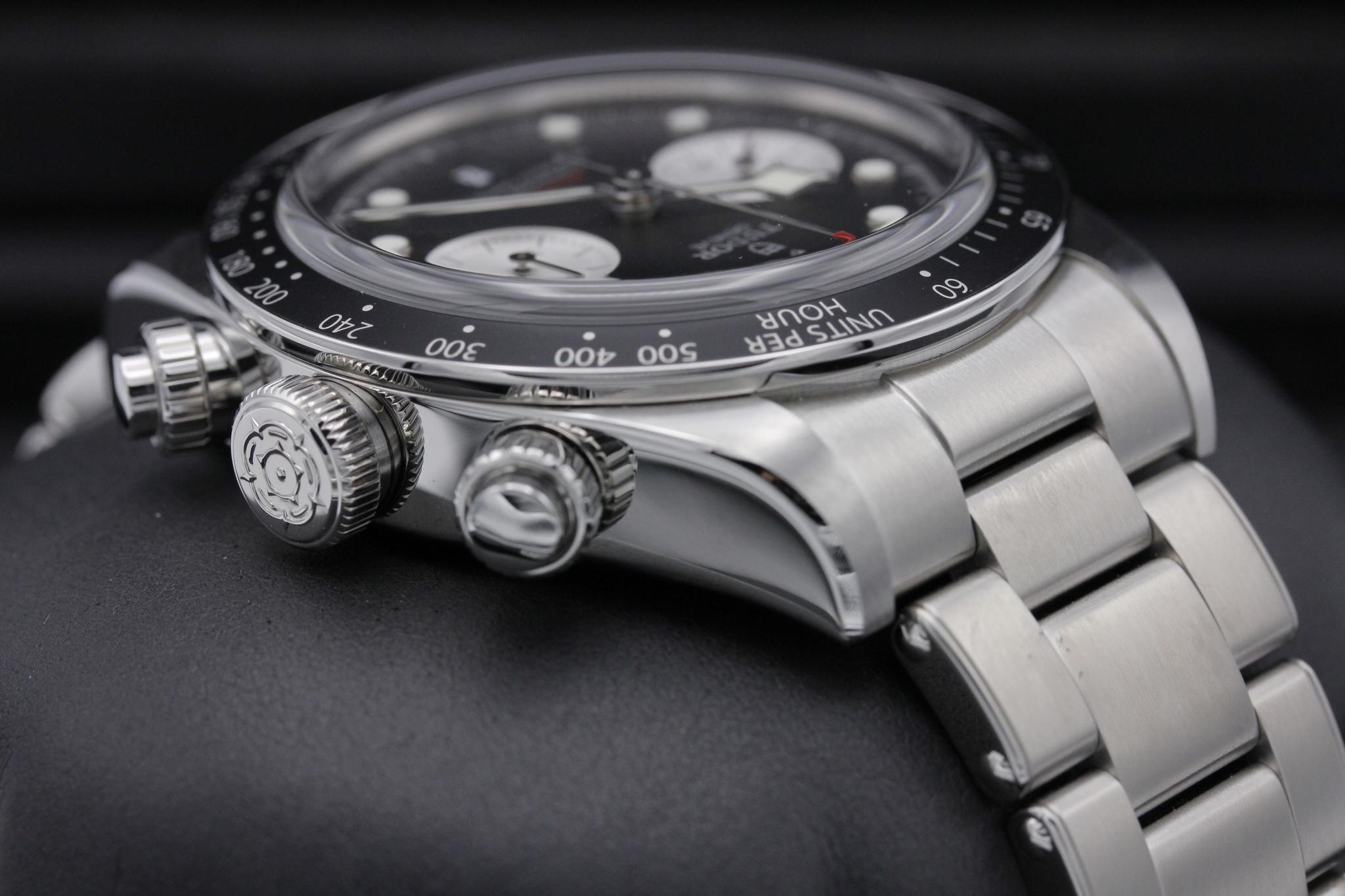 Watch Image 4