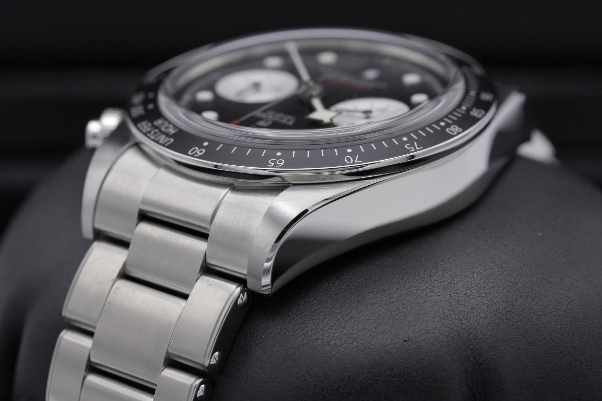 Watch Image 5
