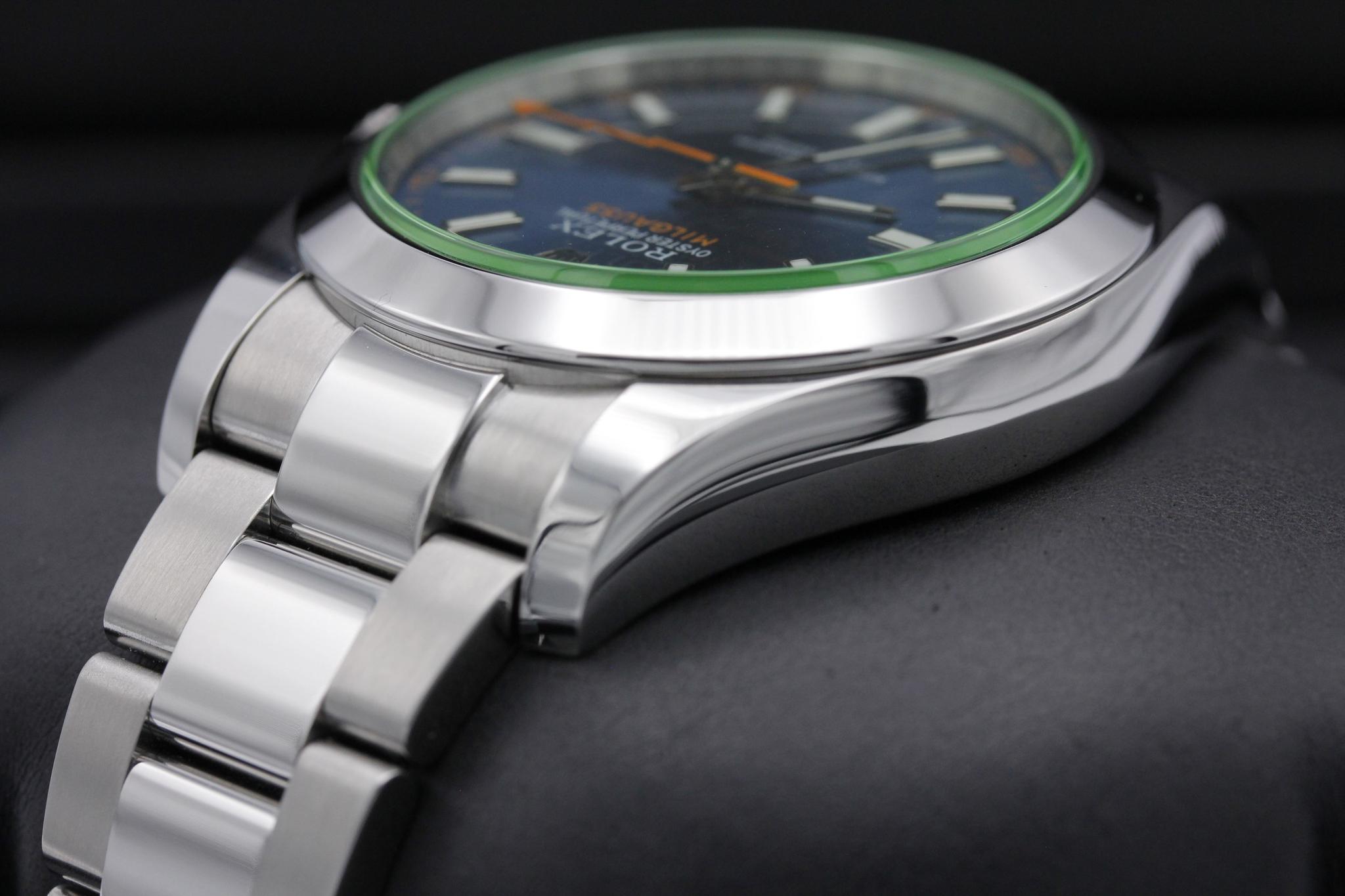 Watch Image 5