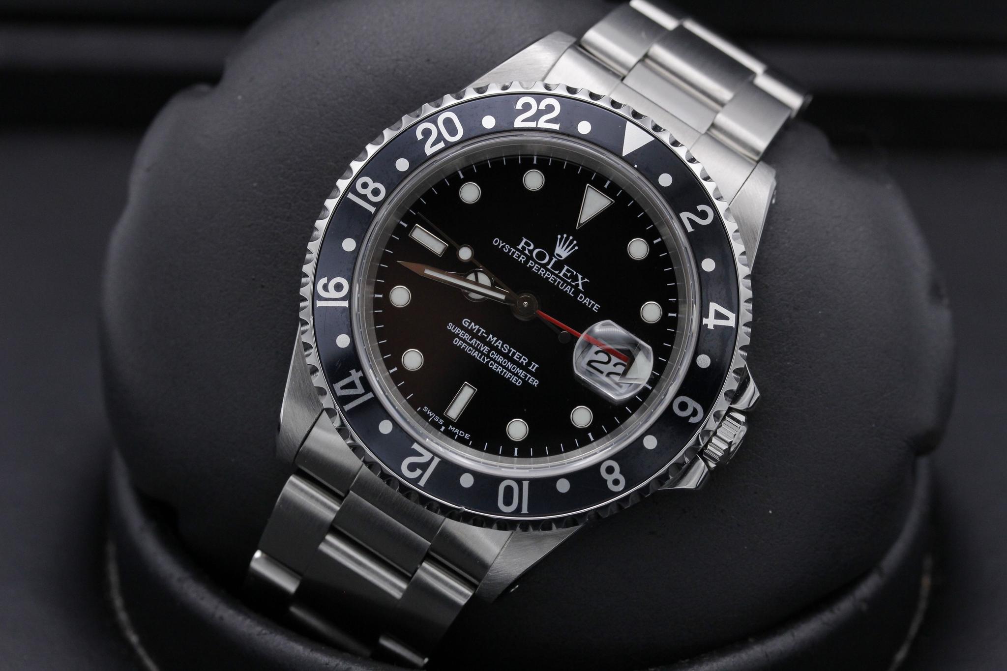 Watch Image 10
