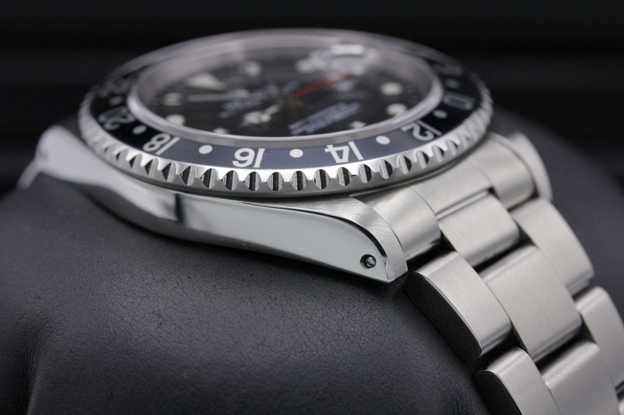 Watch Image 6