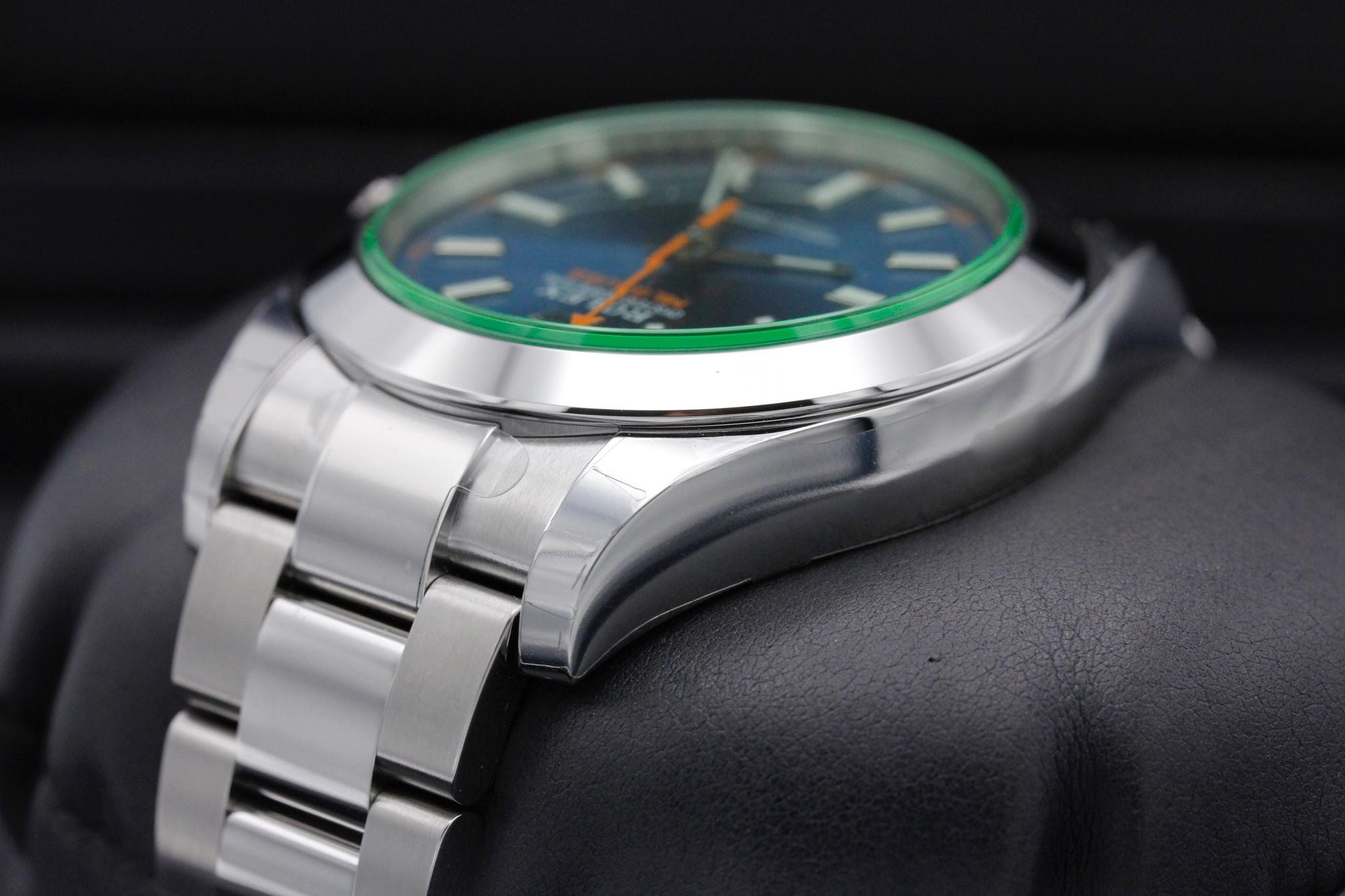 Watch Image 5