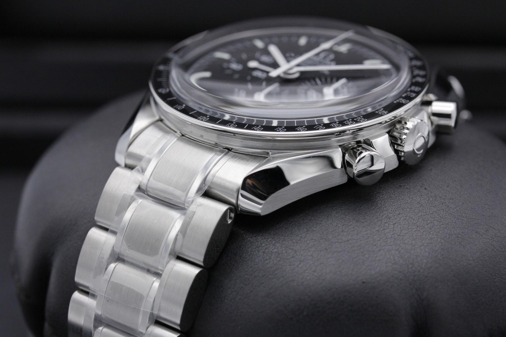 Watch Image 2