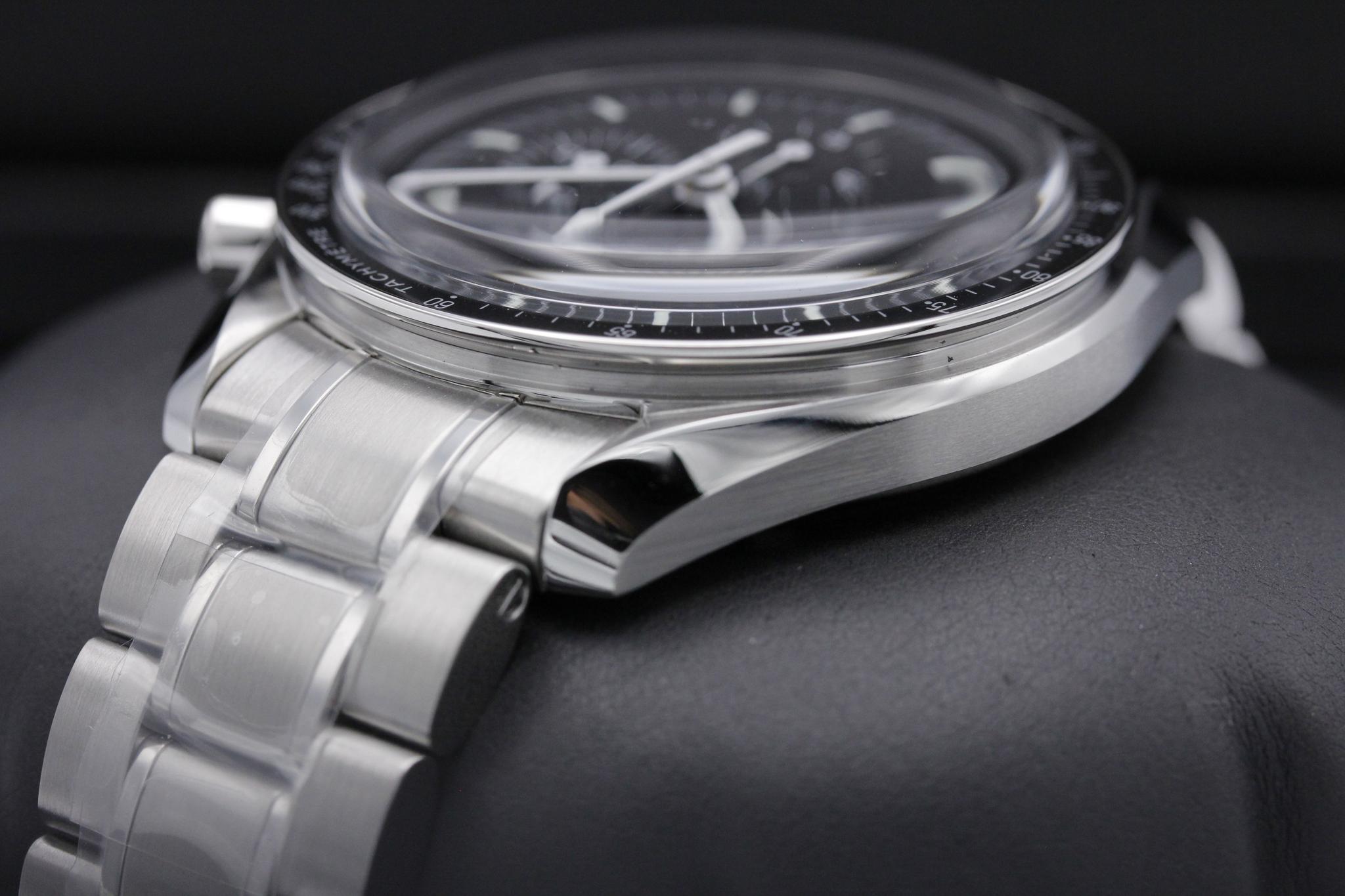 Watch Image 5