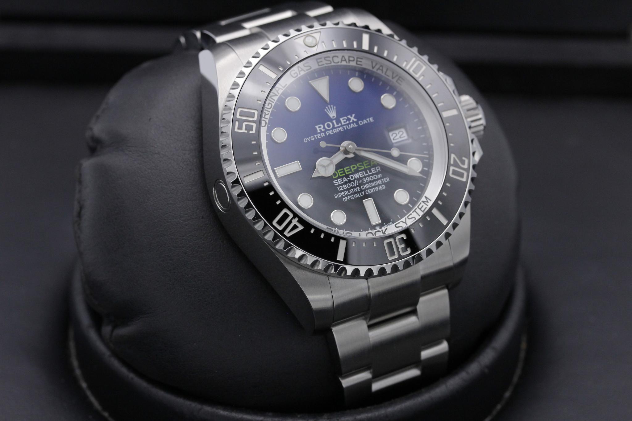 Watch Image 10