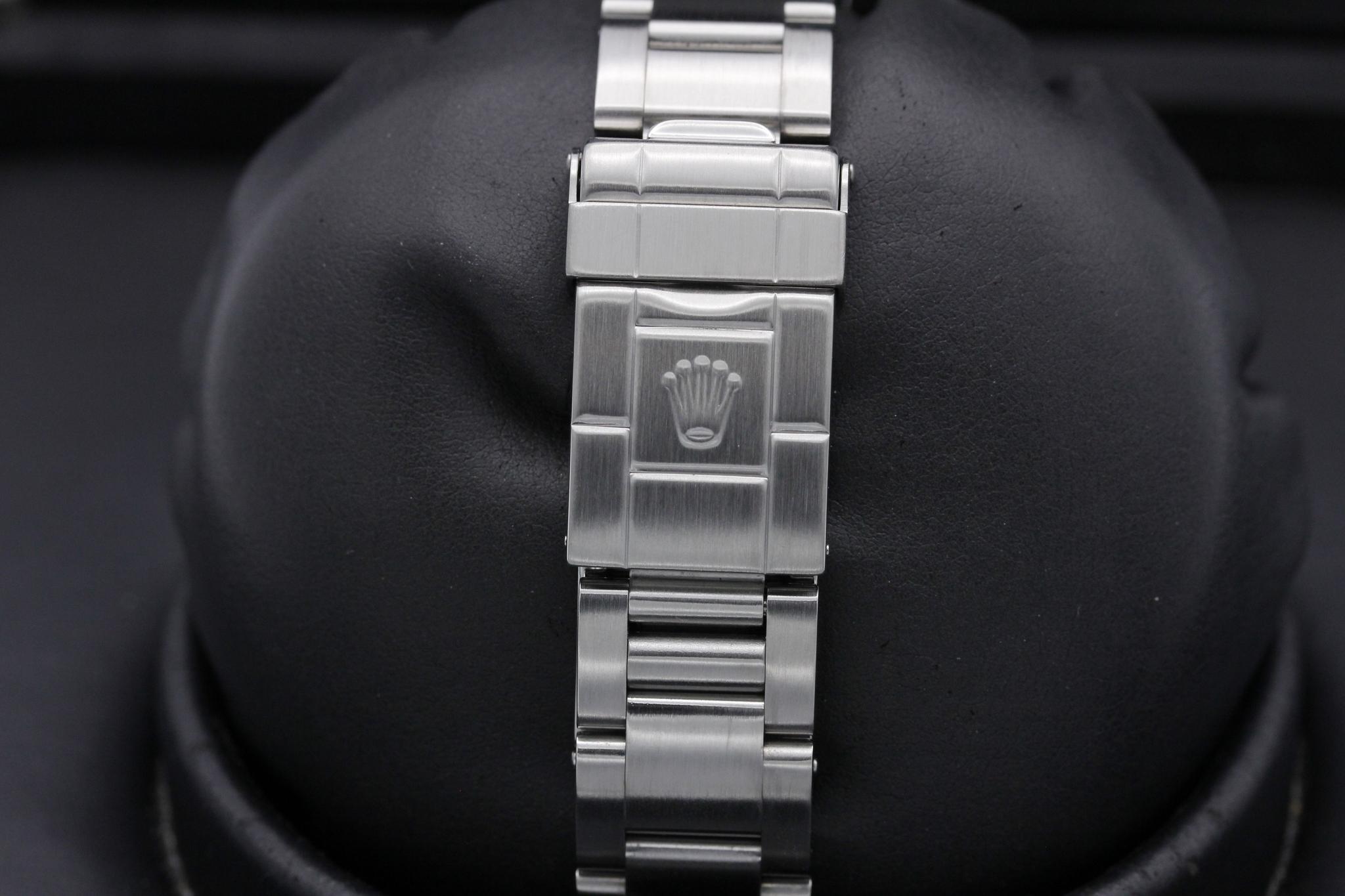 Watch Image 9