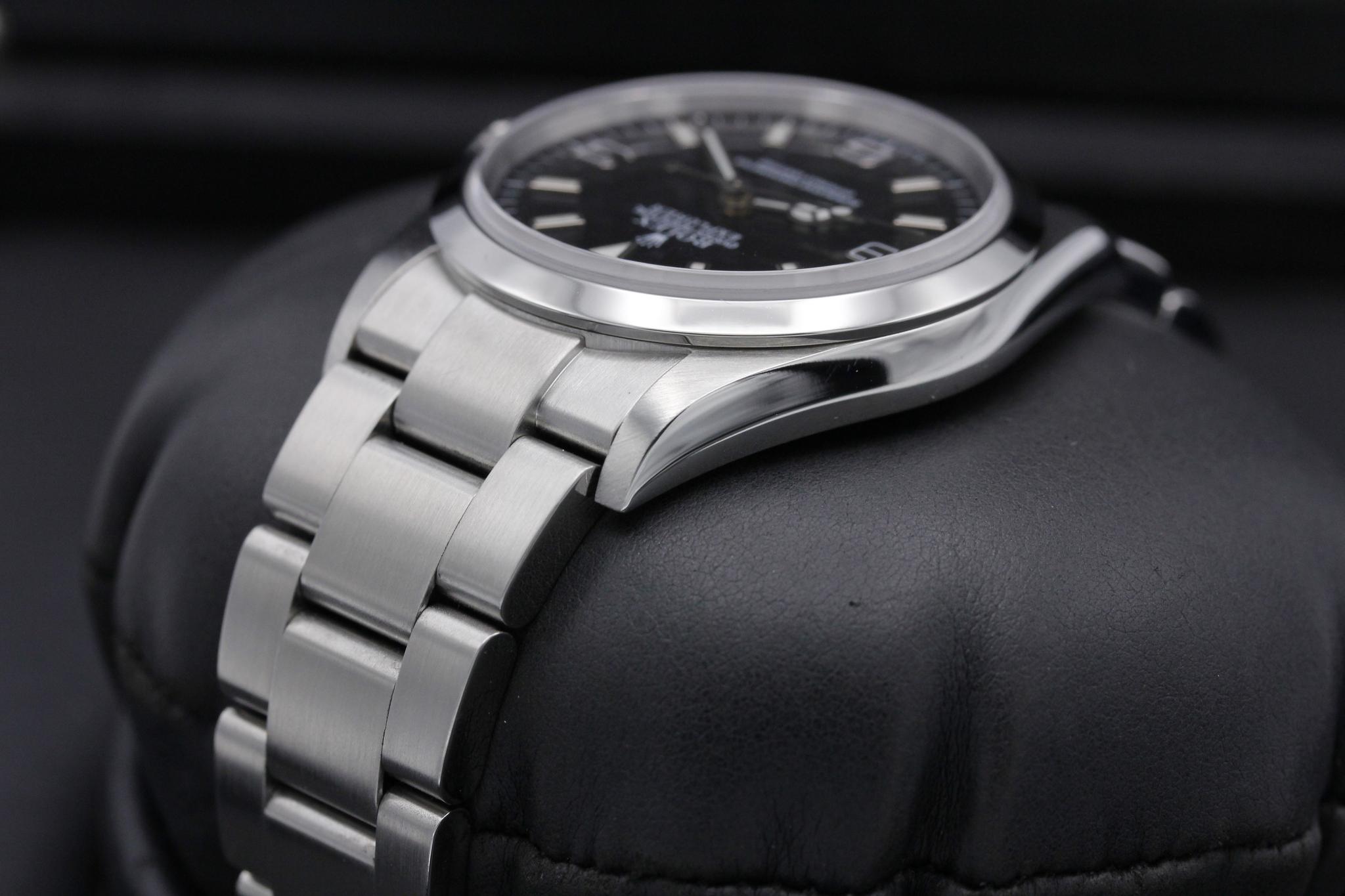 Watch Image 5