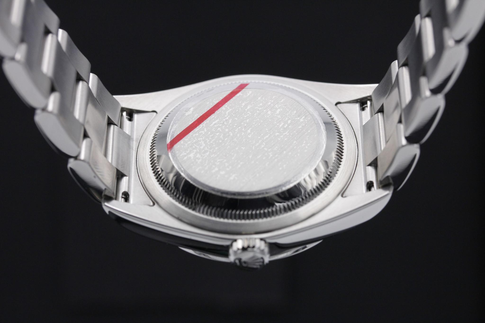 Watch Image 7