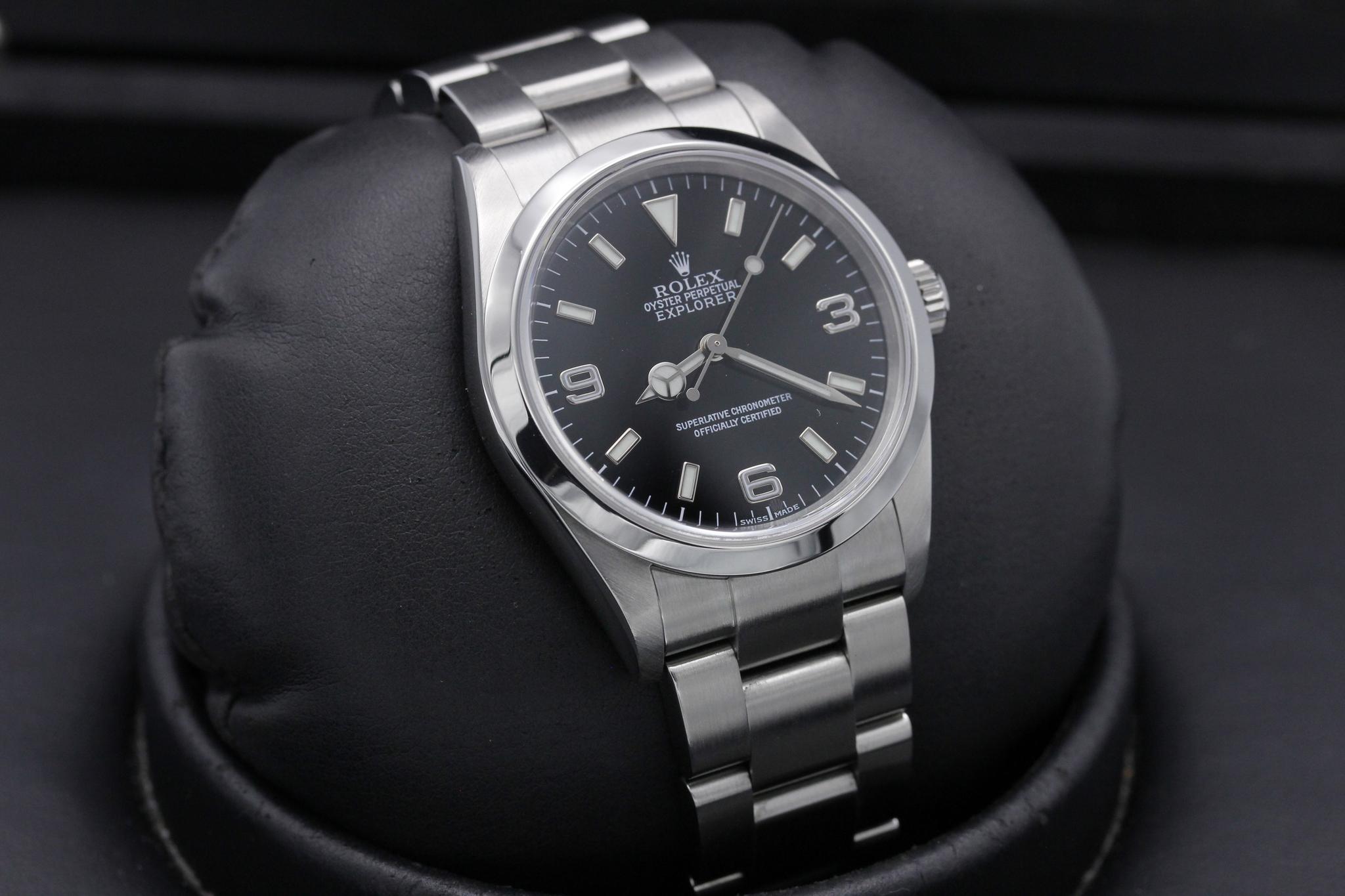 Watch Image 13