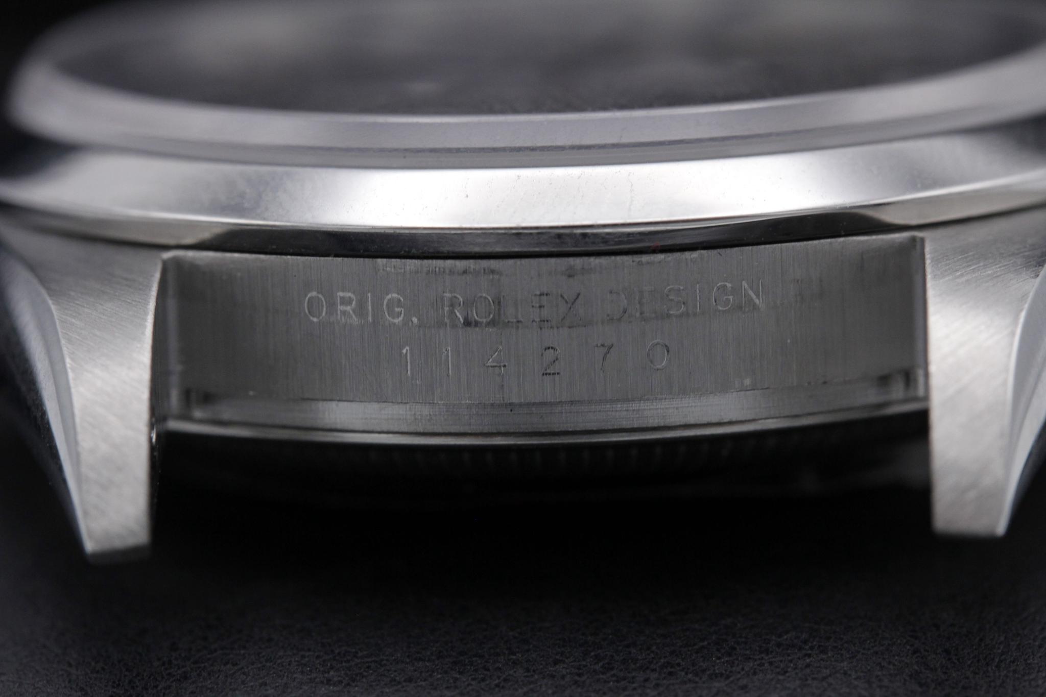 Watch Image 11