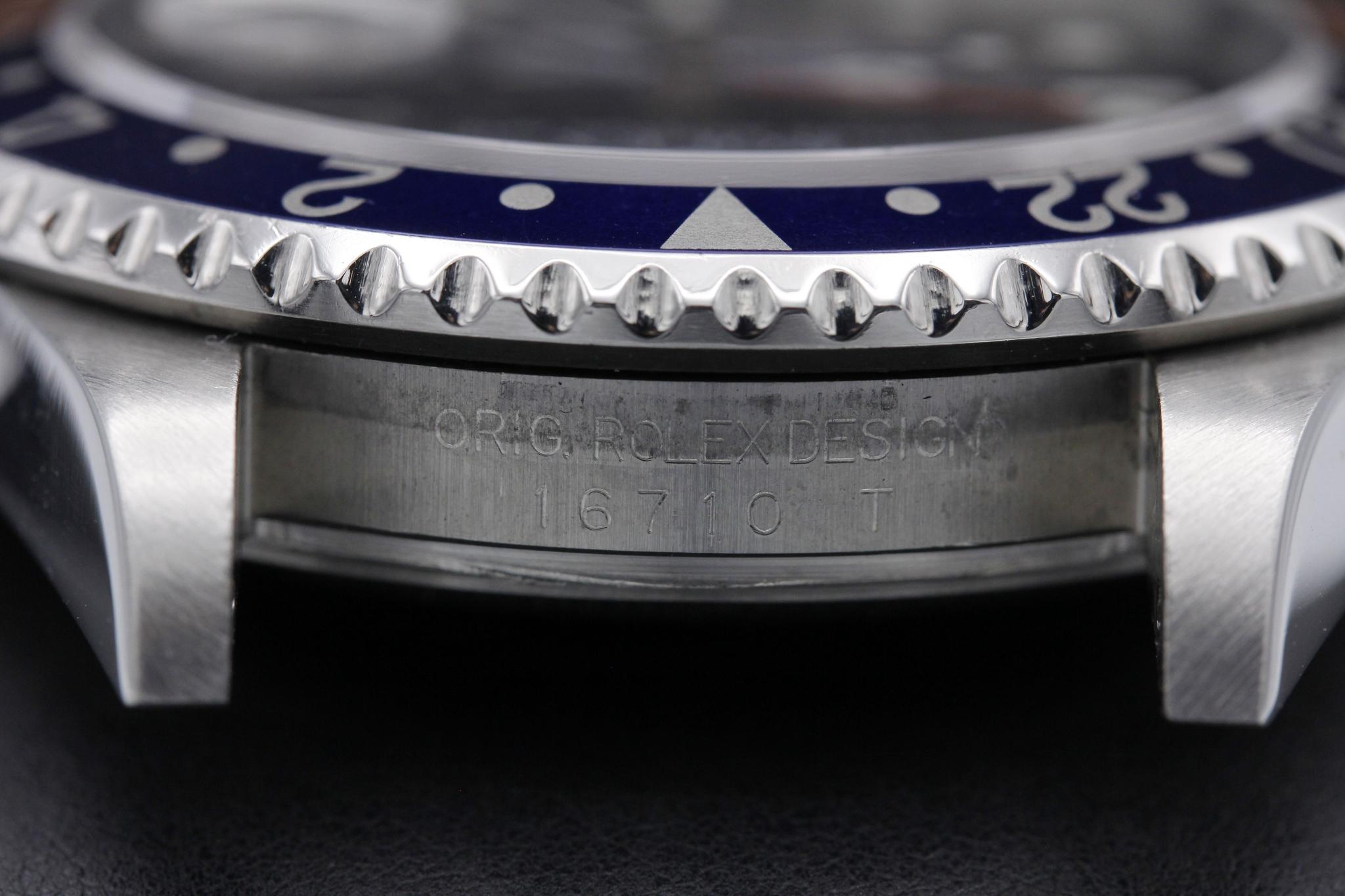 Watch Image 11
