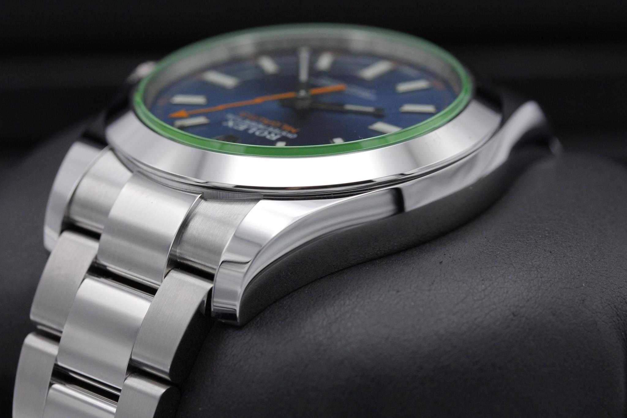 Watch Image 5