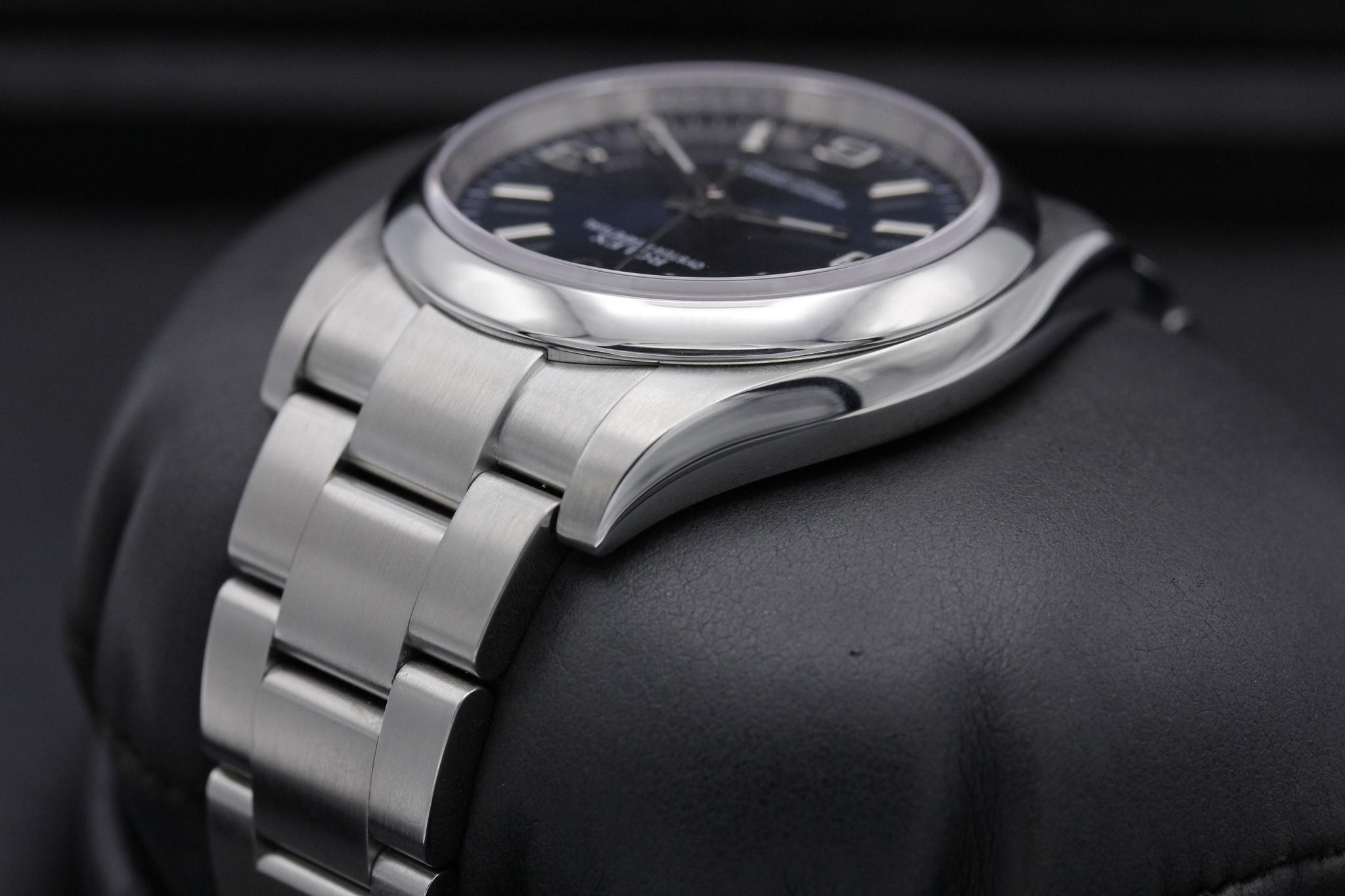 Watch Image 5