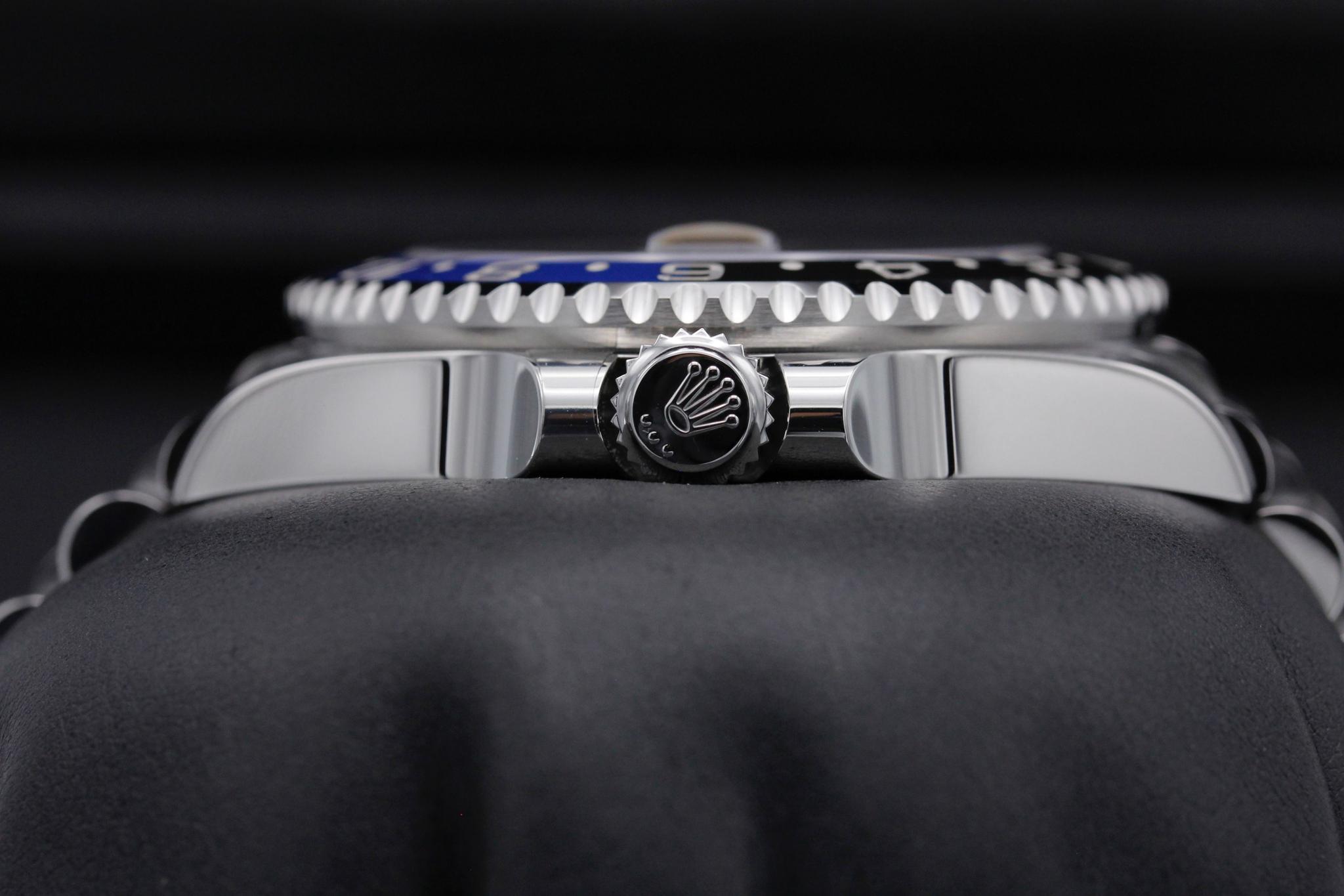 Watch Image 3