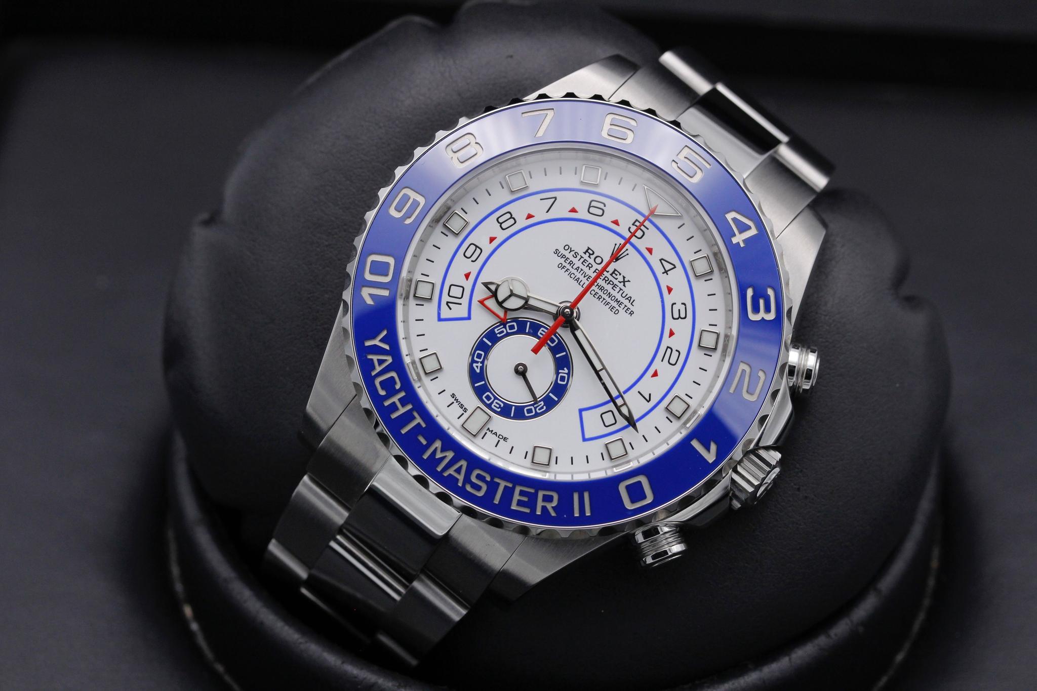 Watch Image 9