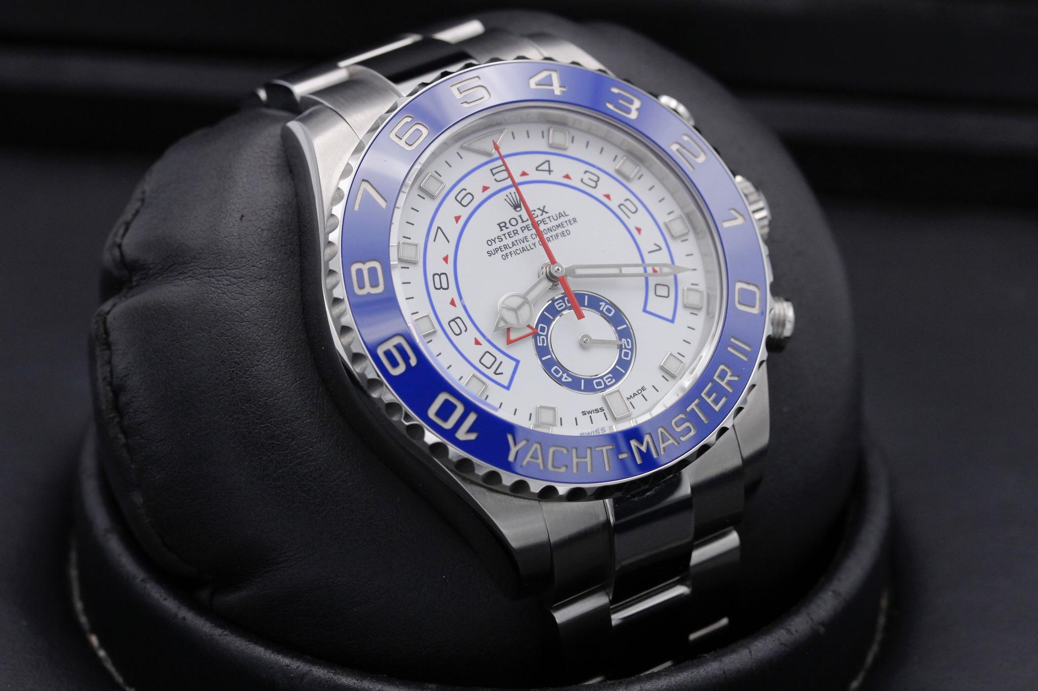 Watch Image 10