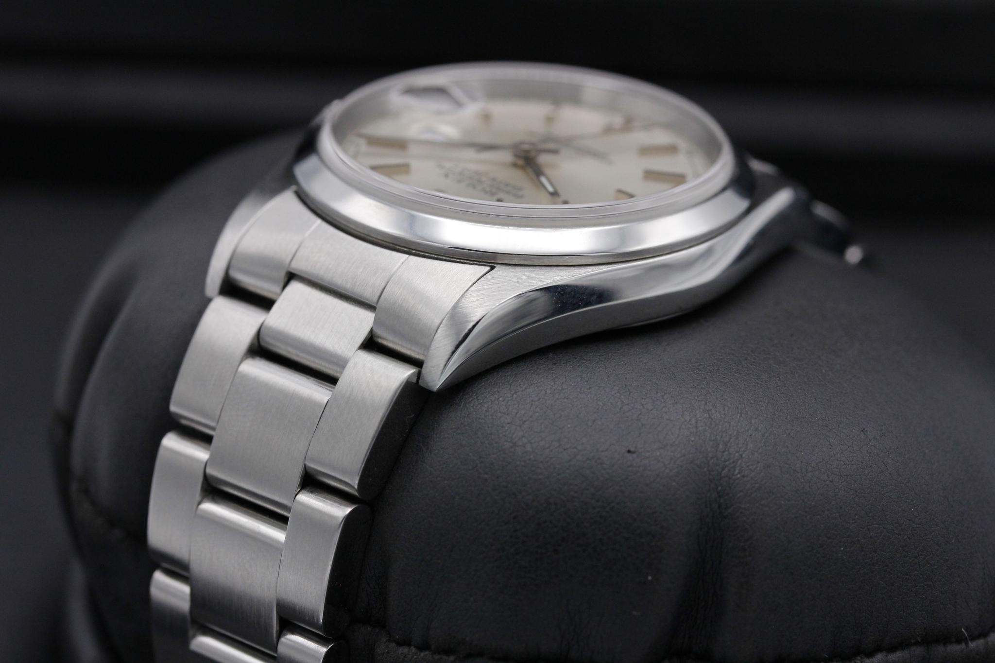 Watch Image 5