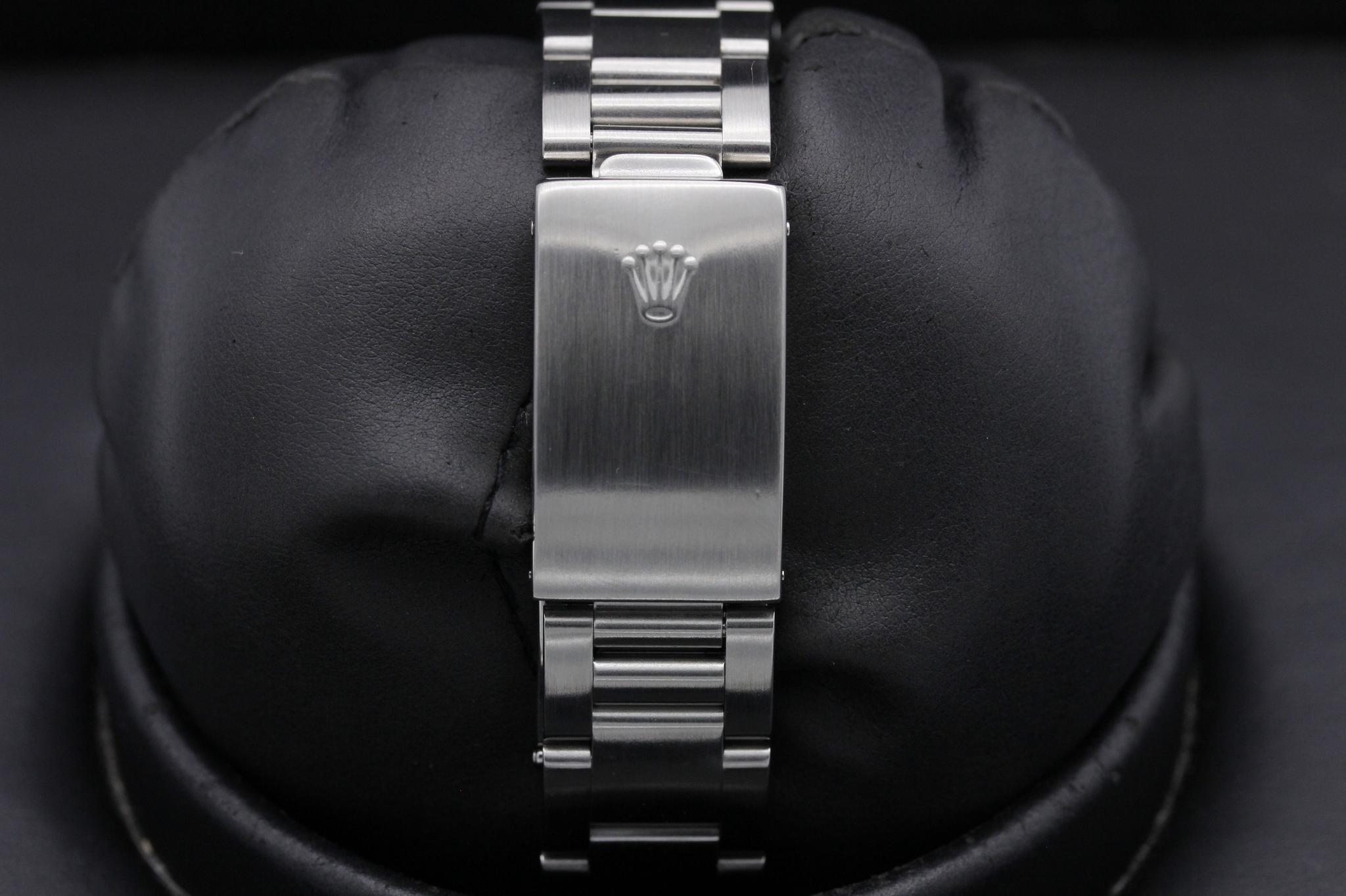 Watch Image 9
