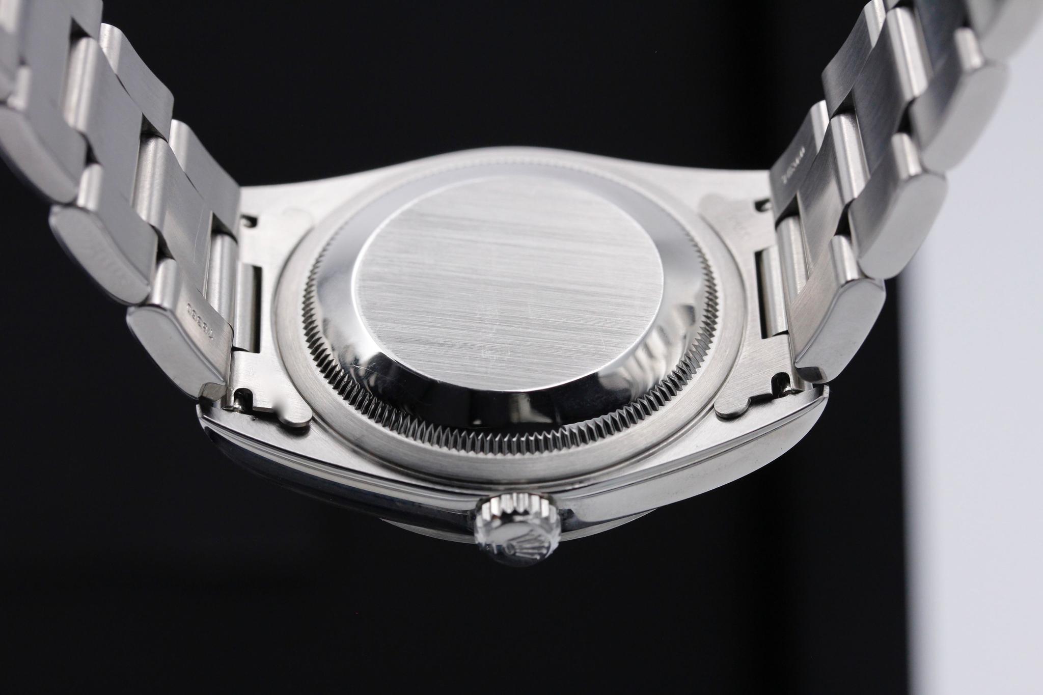 Watch Image 7