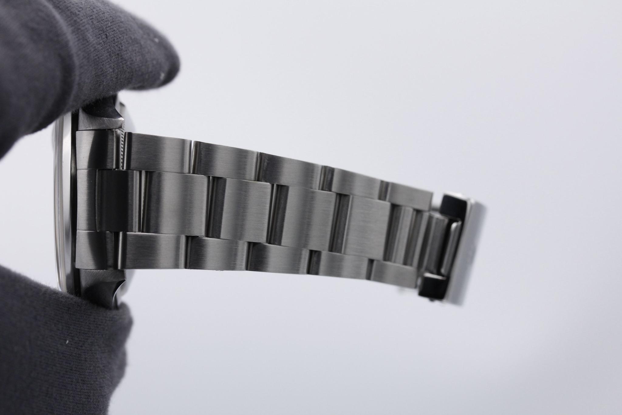 Watch Image 8
