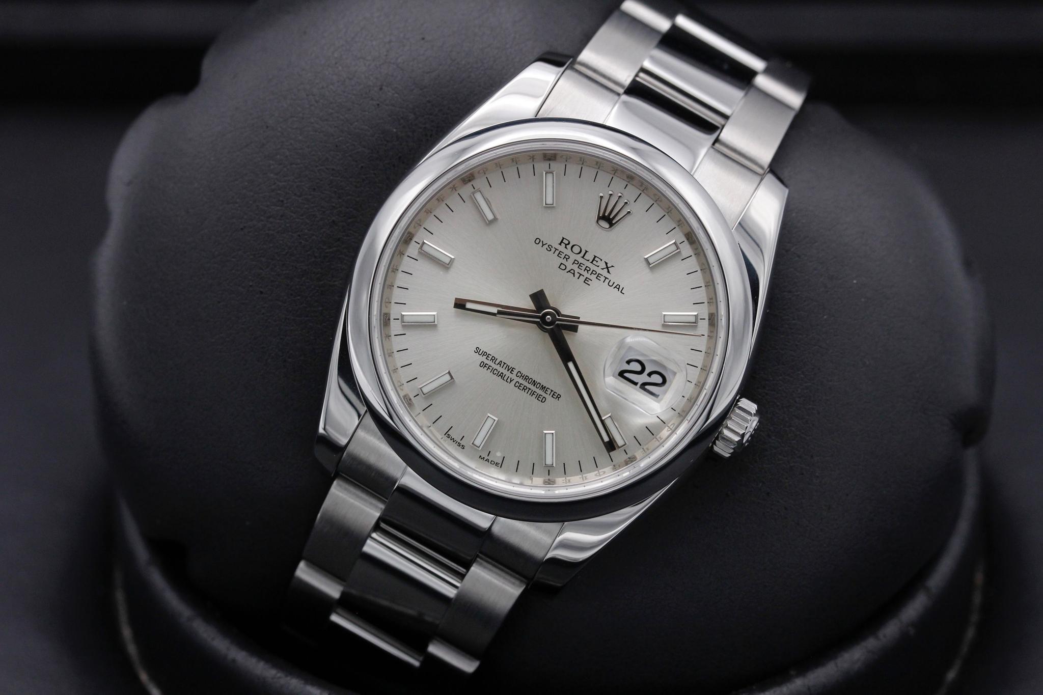 Watch Image 10