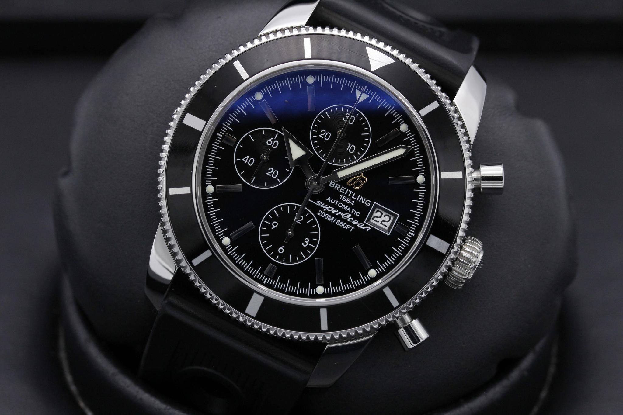 Watch Image 10
