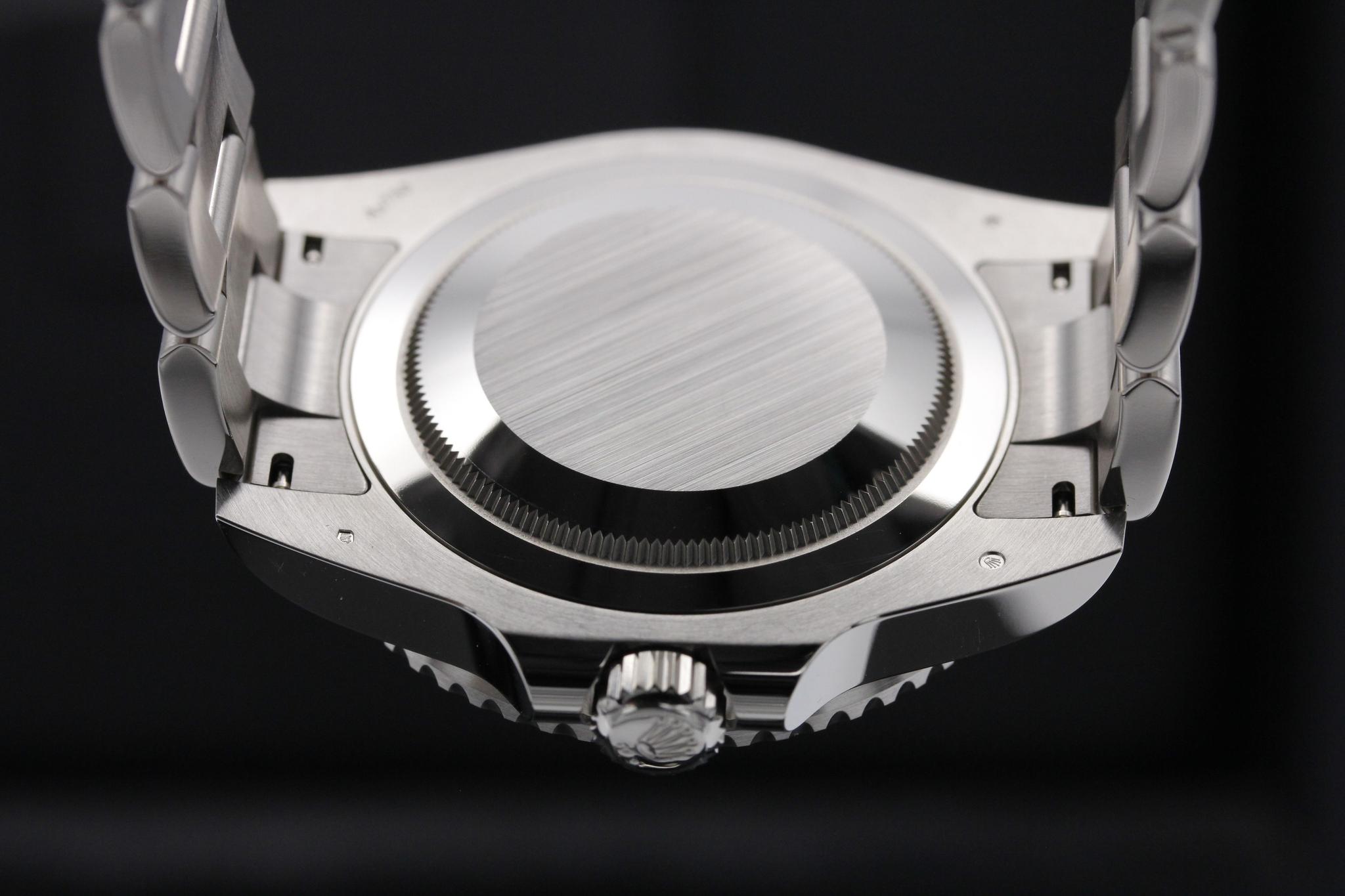 Watch Image 8