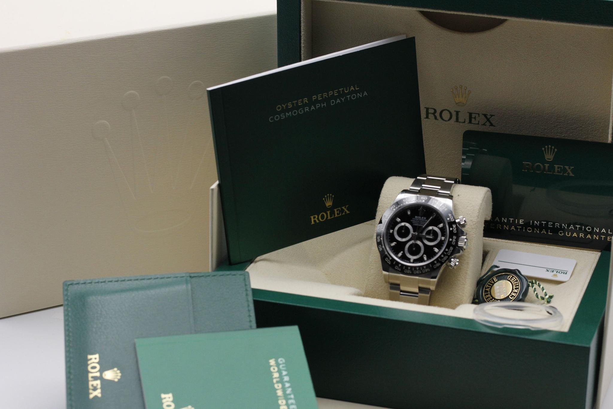 Watch Image 11