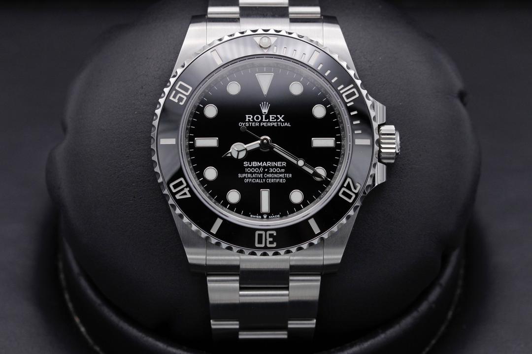 Rolex Submariner No Date 124060