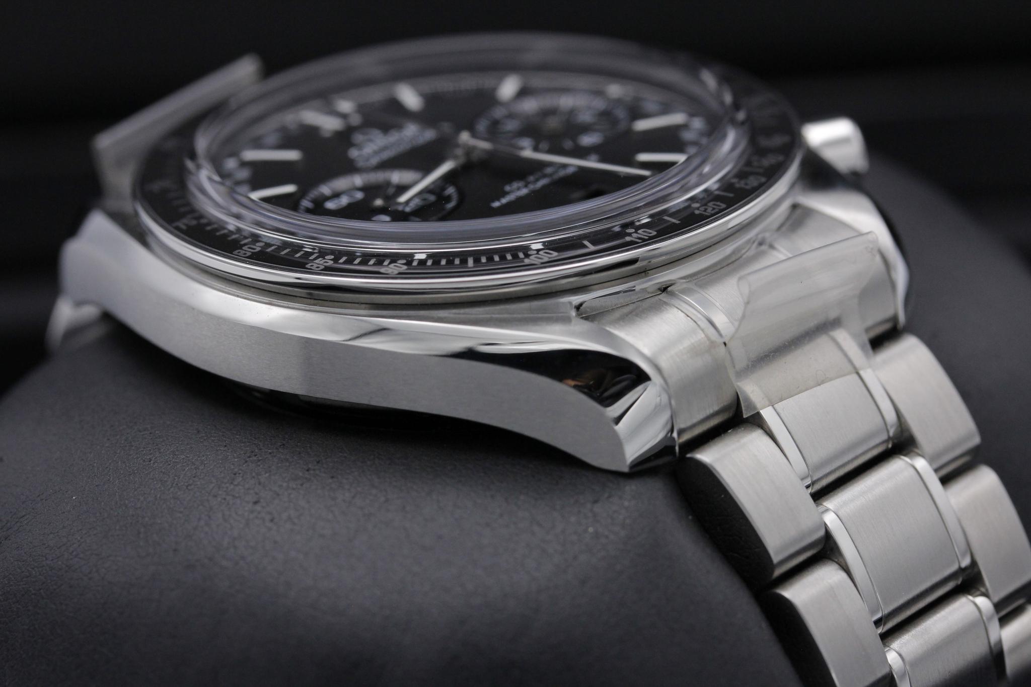 Watch Image 6