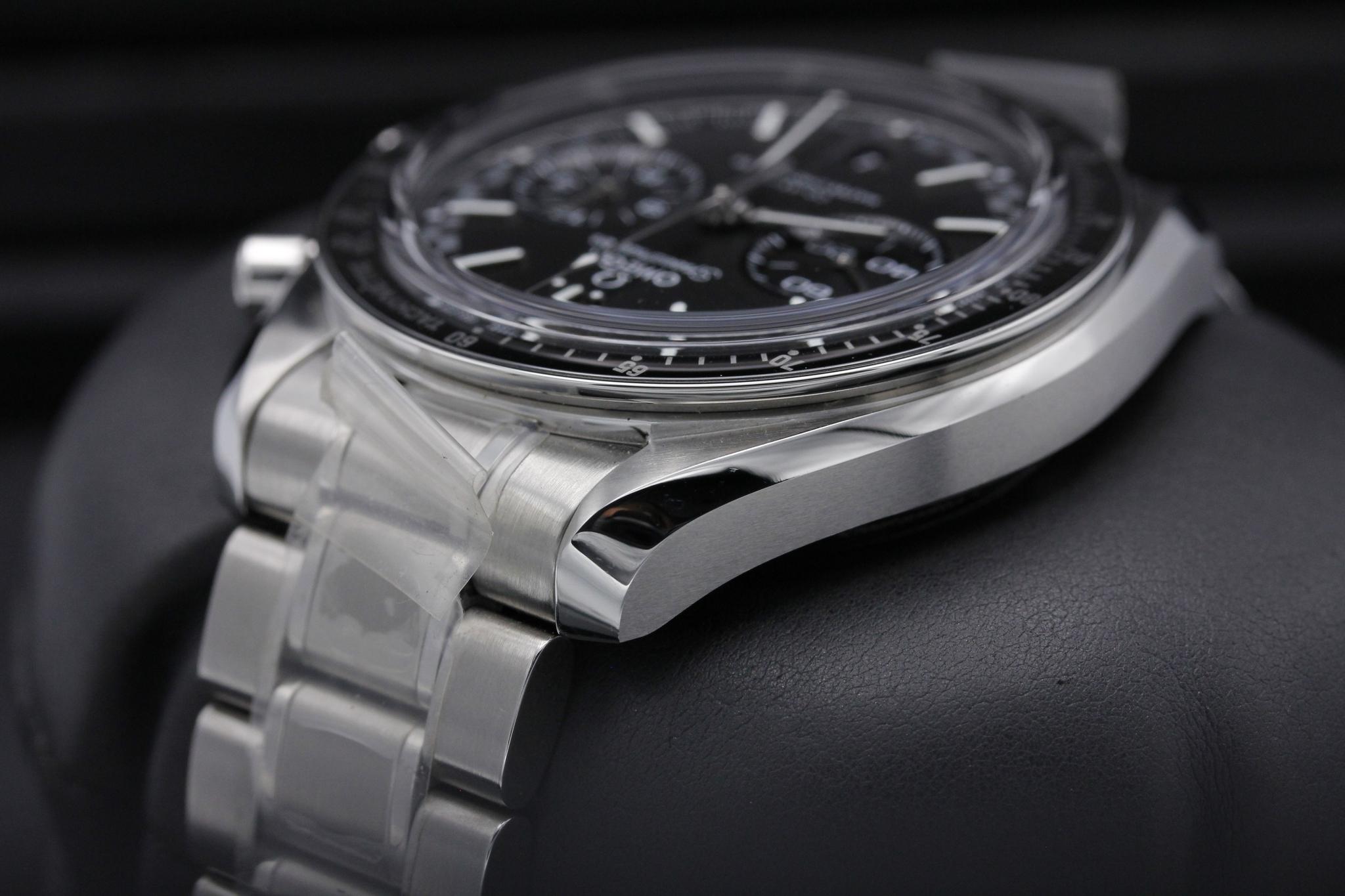 Watch Image 5