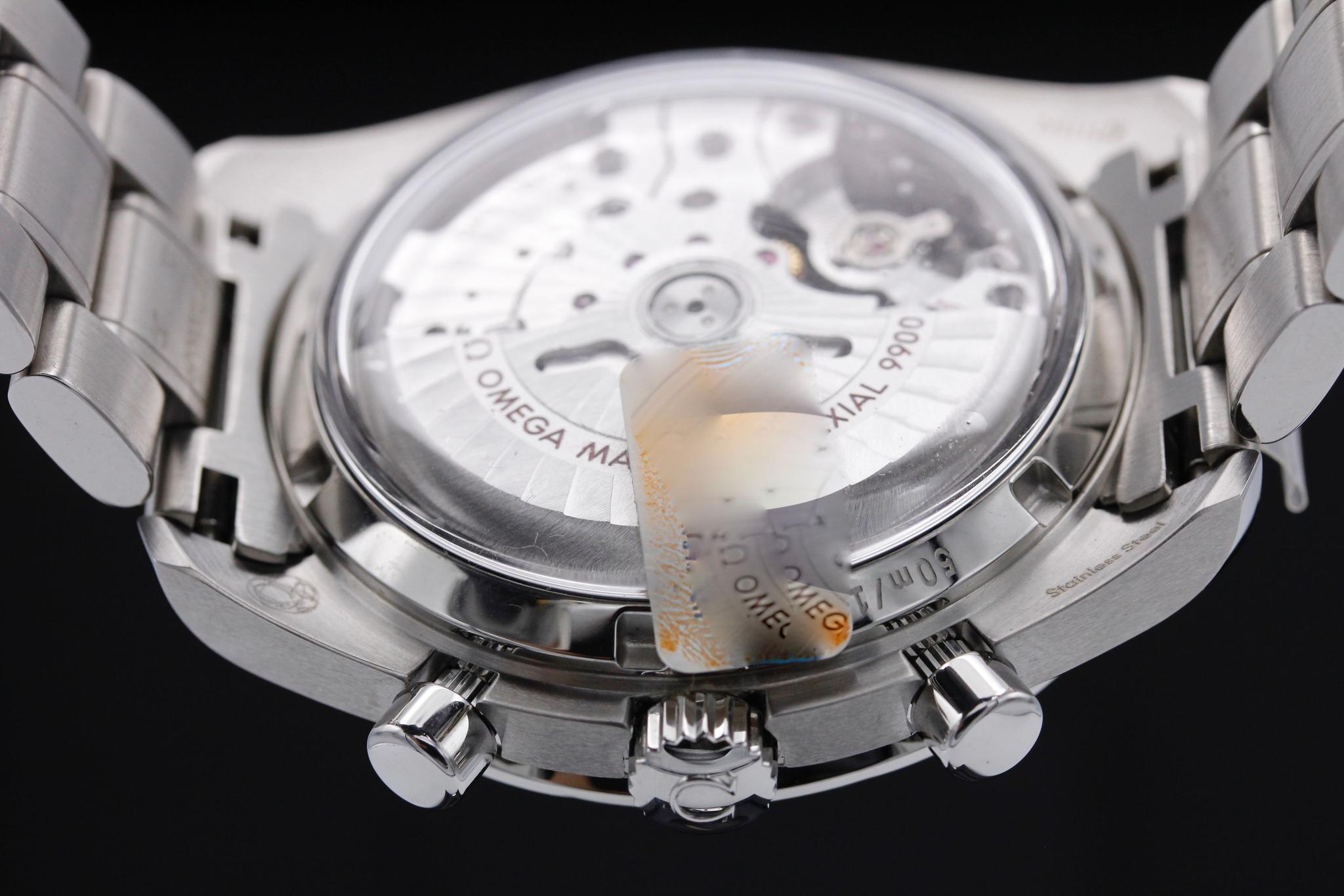 Watch Image 7