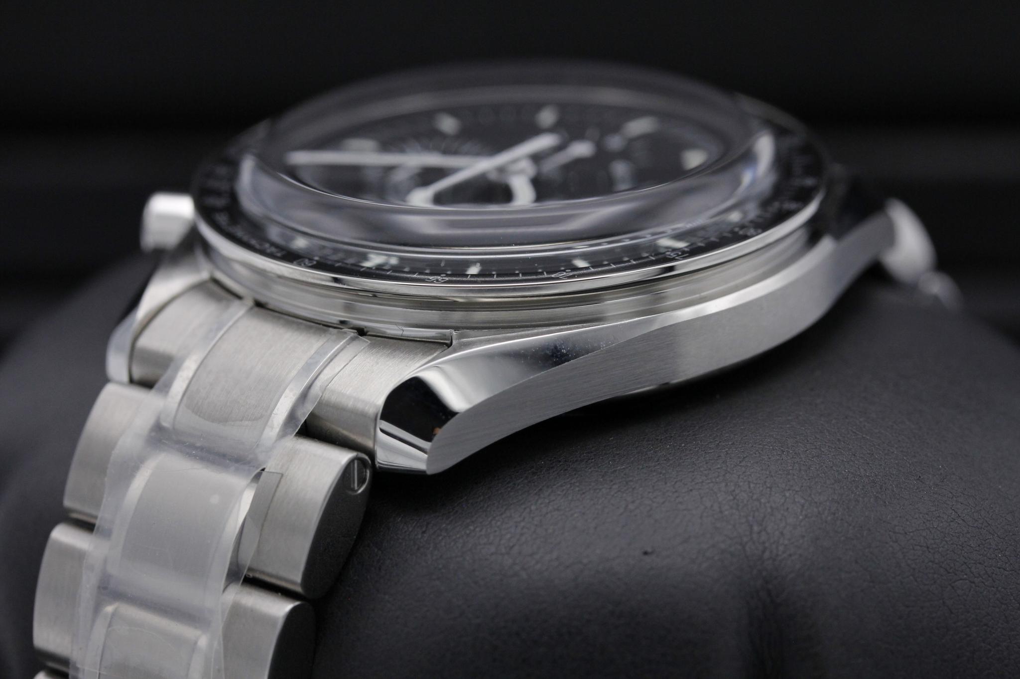 Watch Image 5