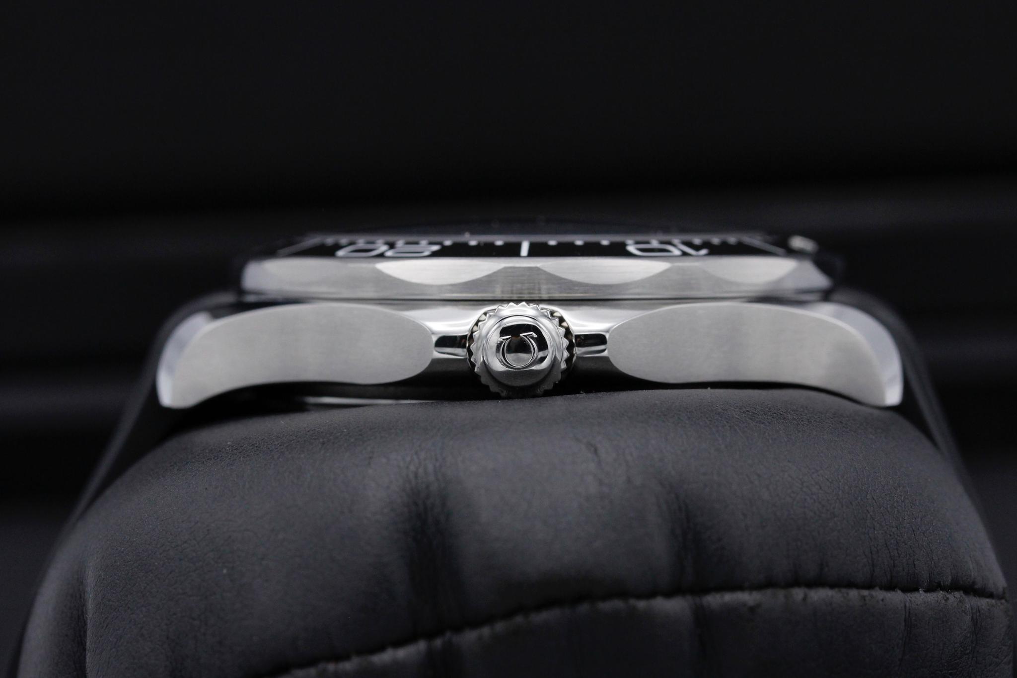 Watch Image 3