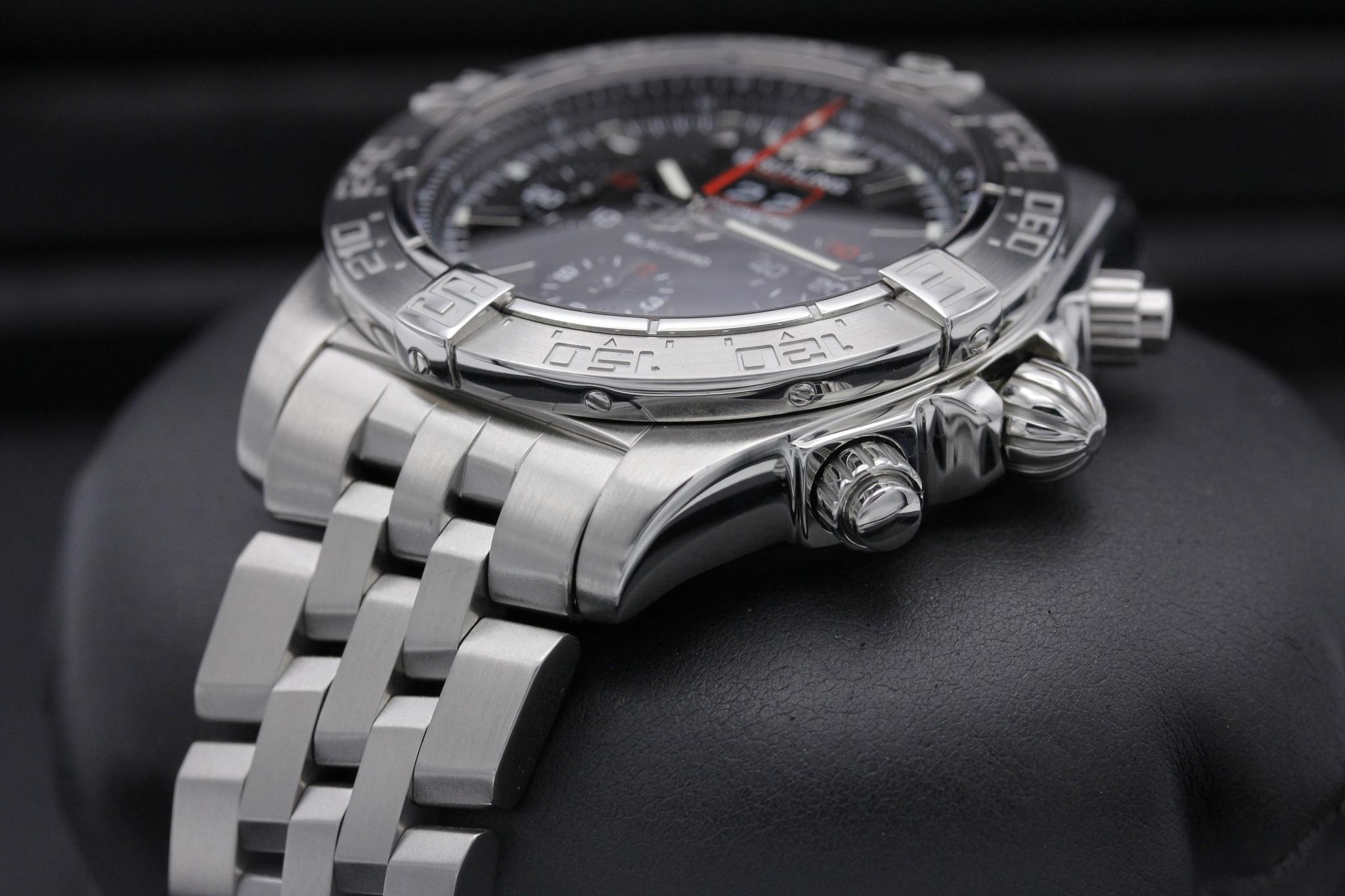 Watch Image 2