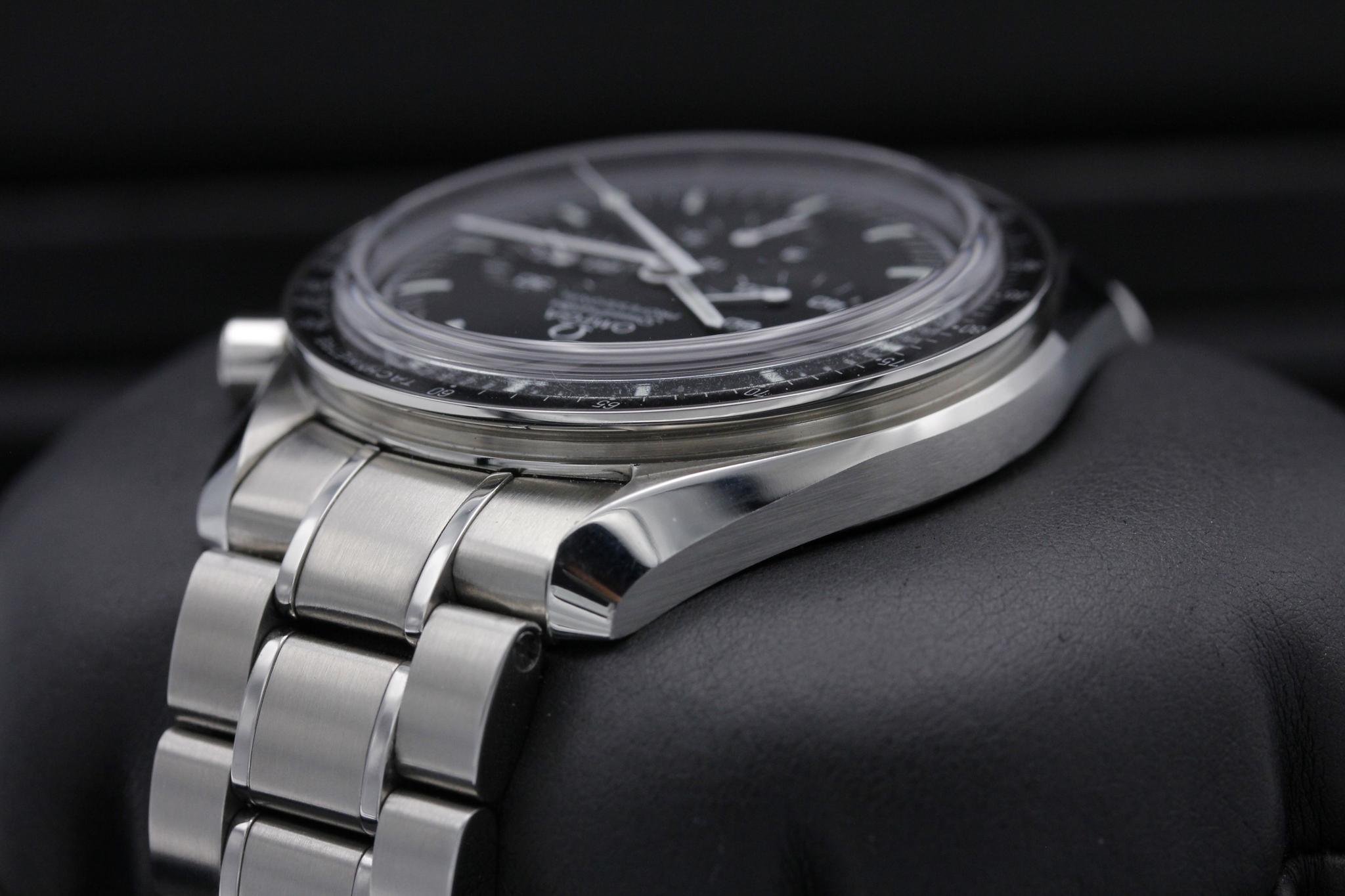 Watch Image 5