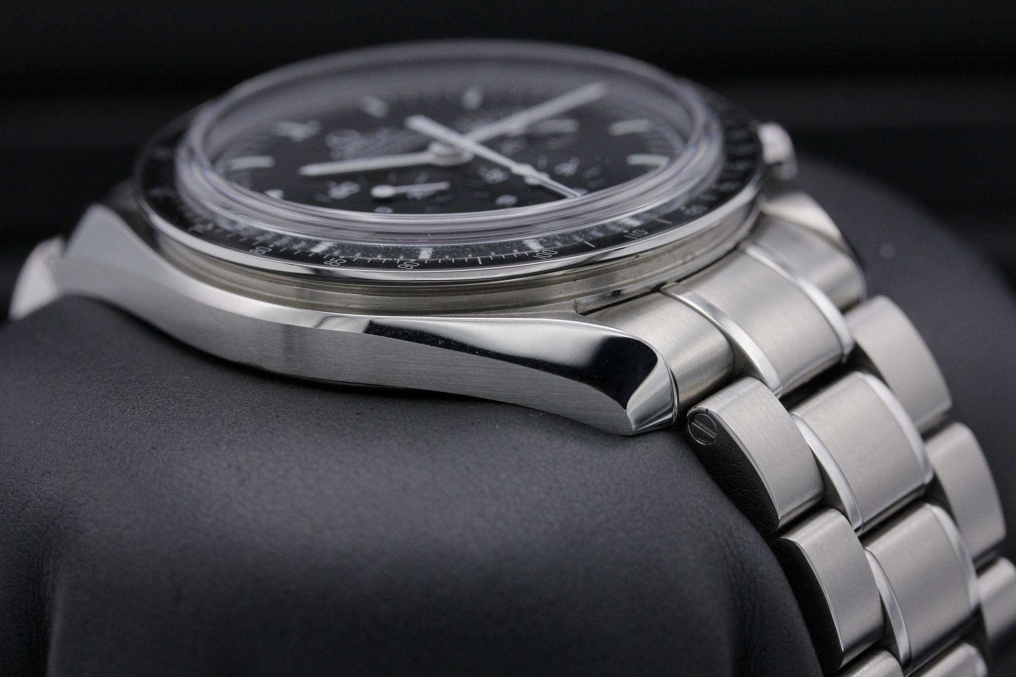 Watch Image 6
