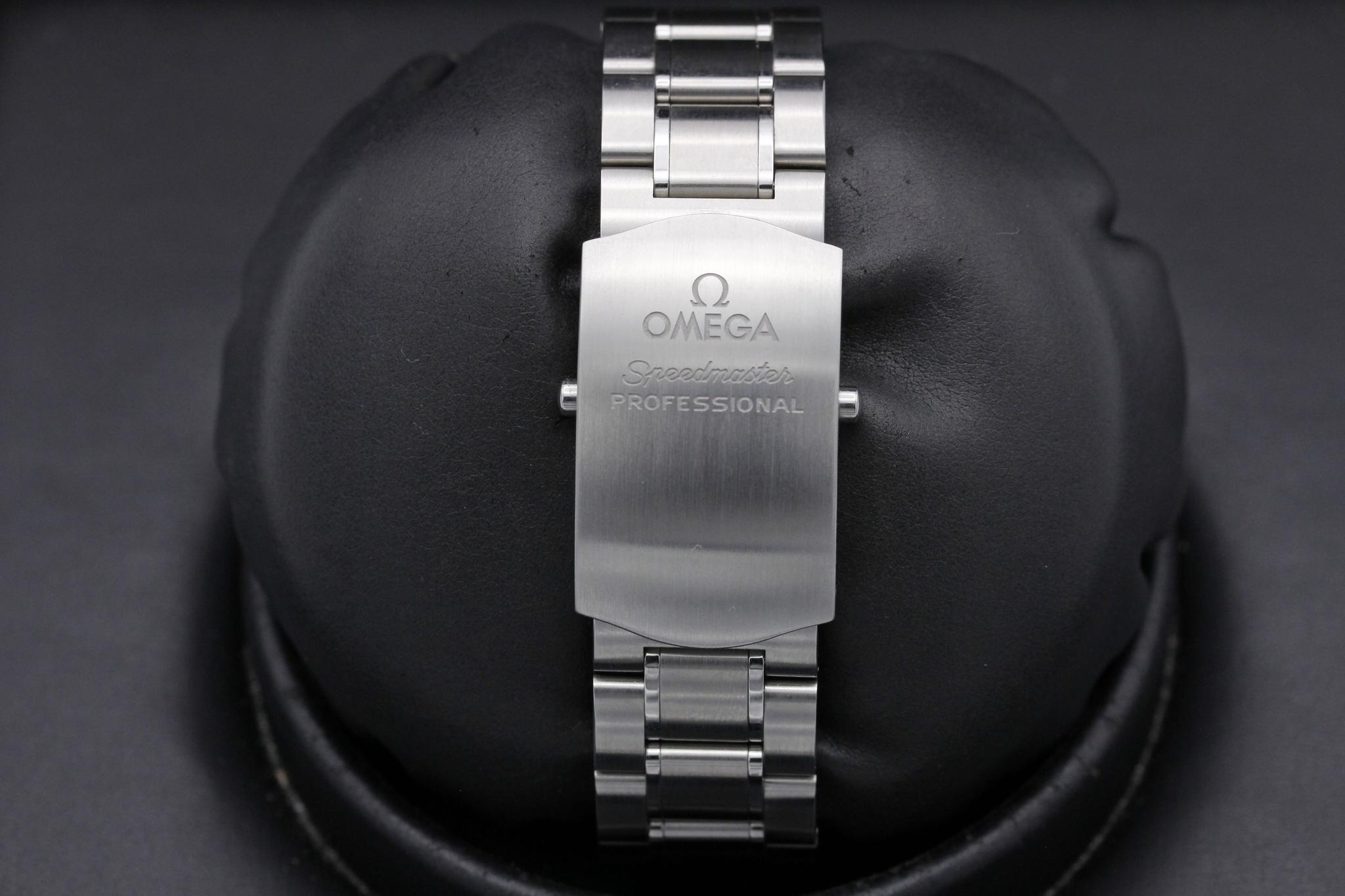 Watch Image 8