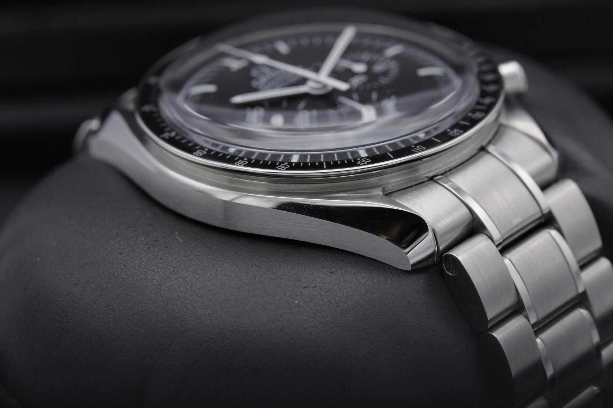 Watch Image 6