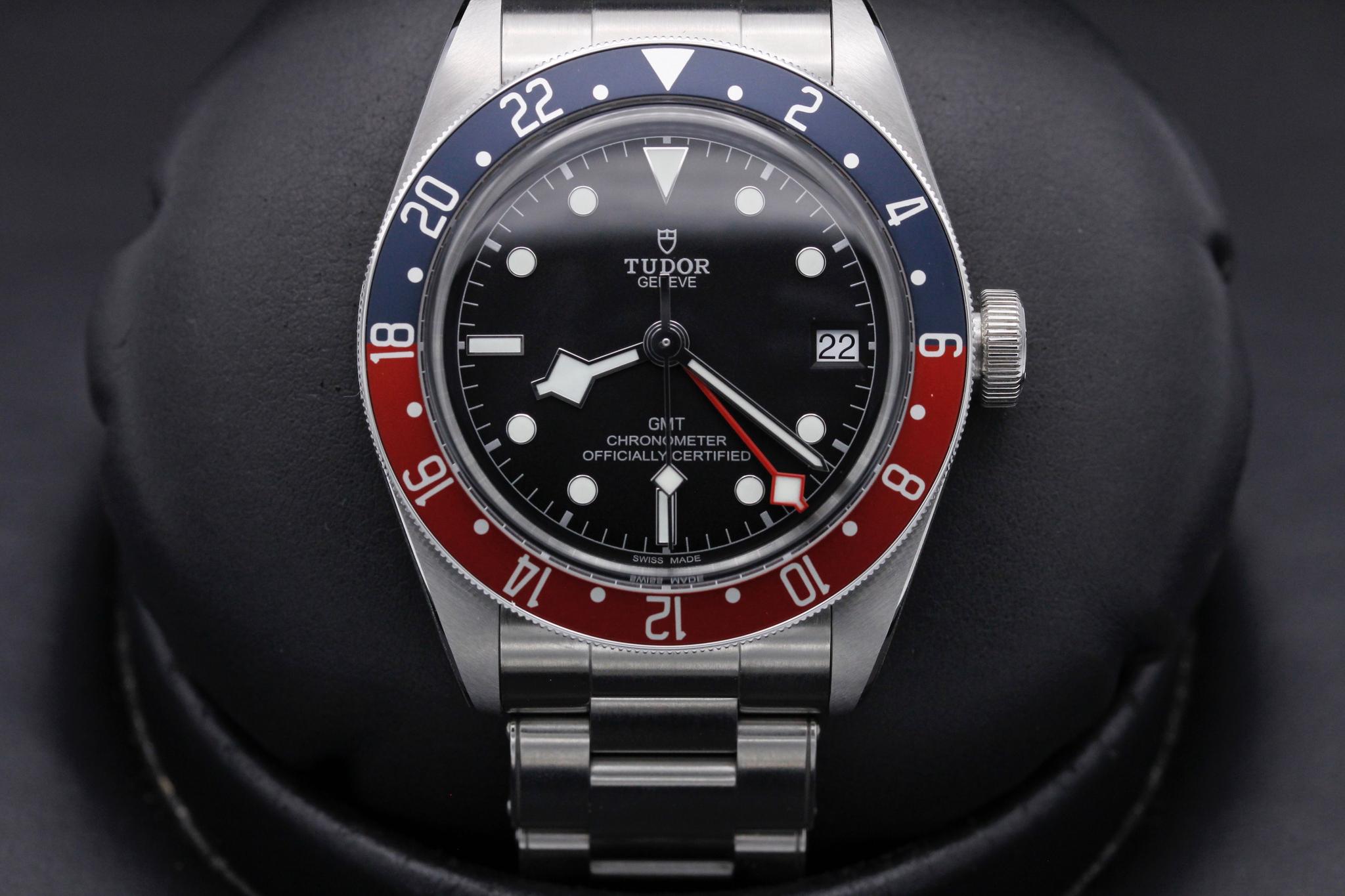 Watch Image 1