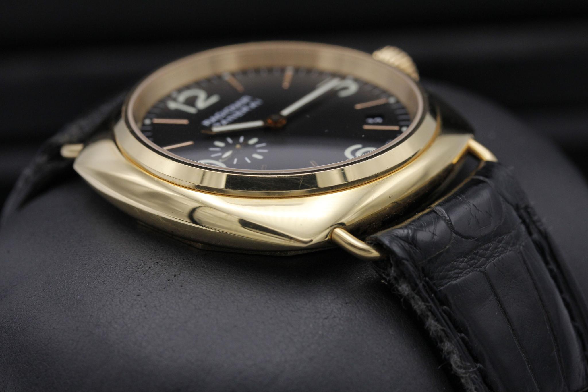 Watch Image 6