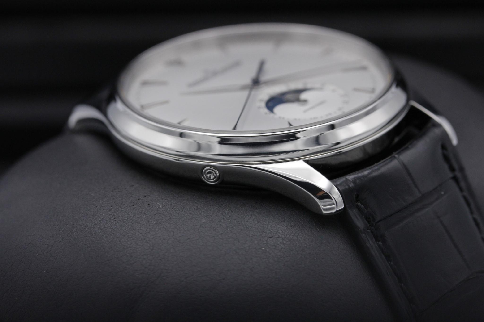 Watch Image 6