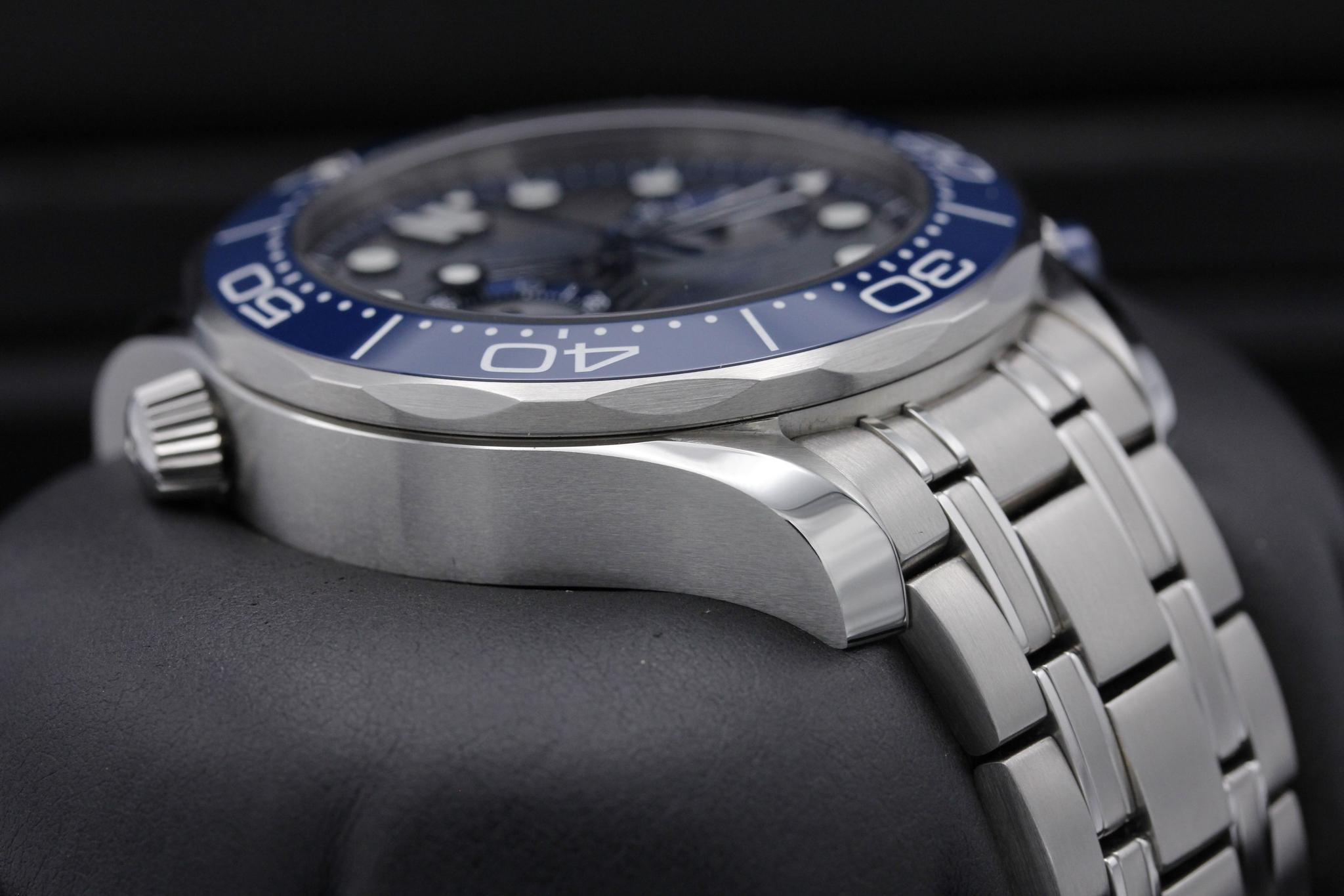Watch Image 6