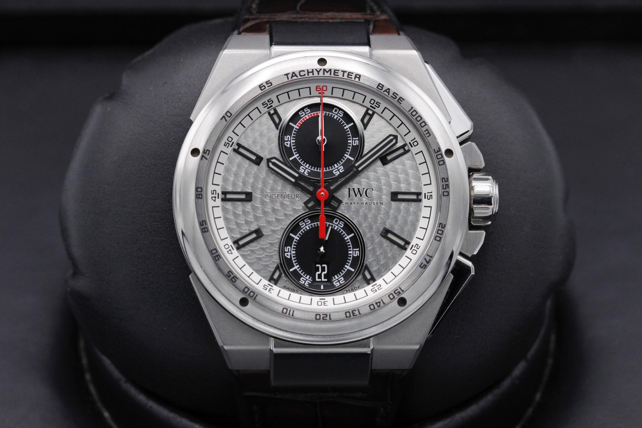 Watch Image 1