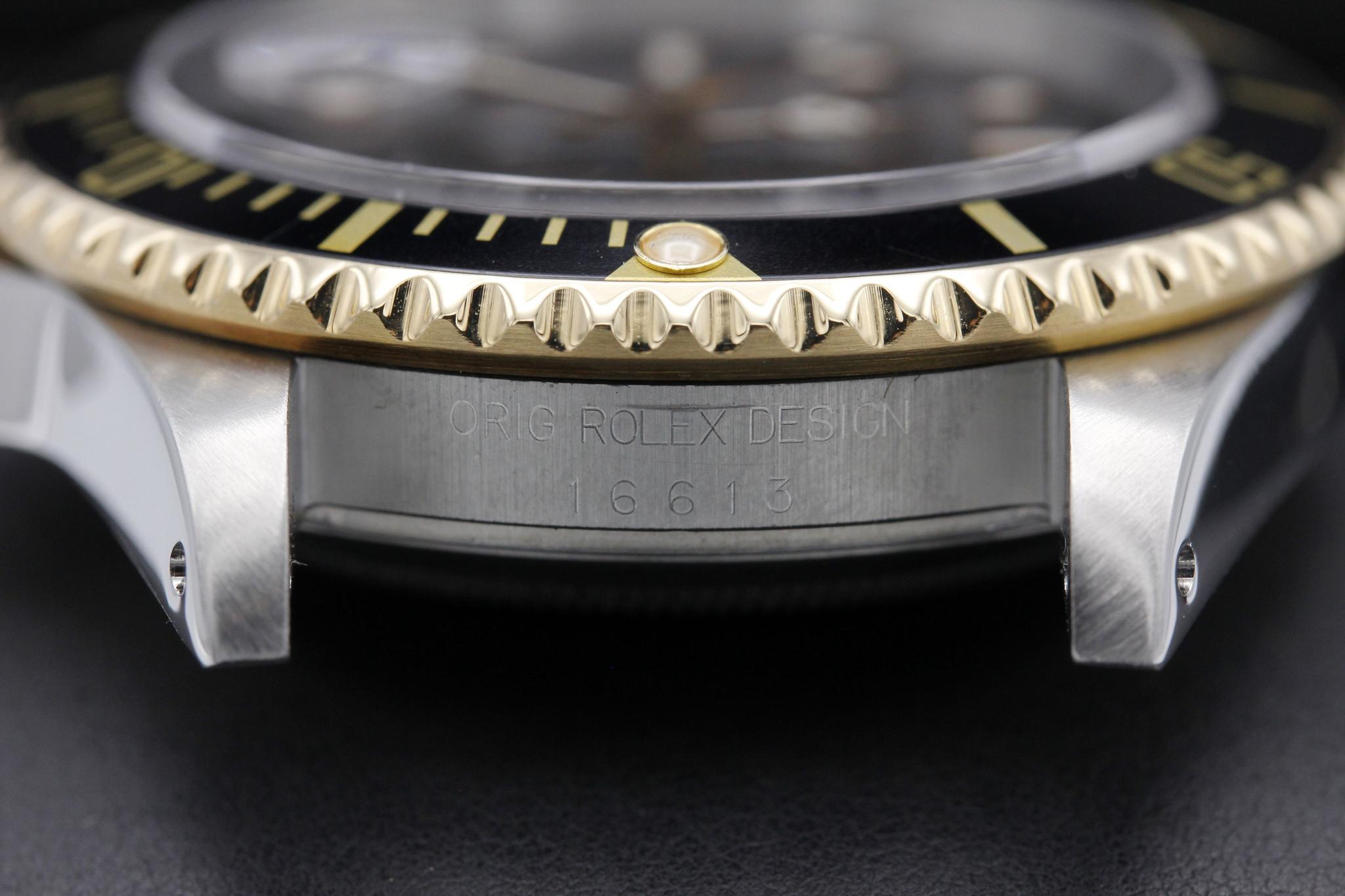 Watch Image 12