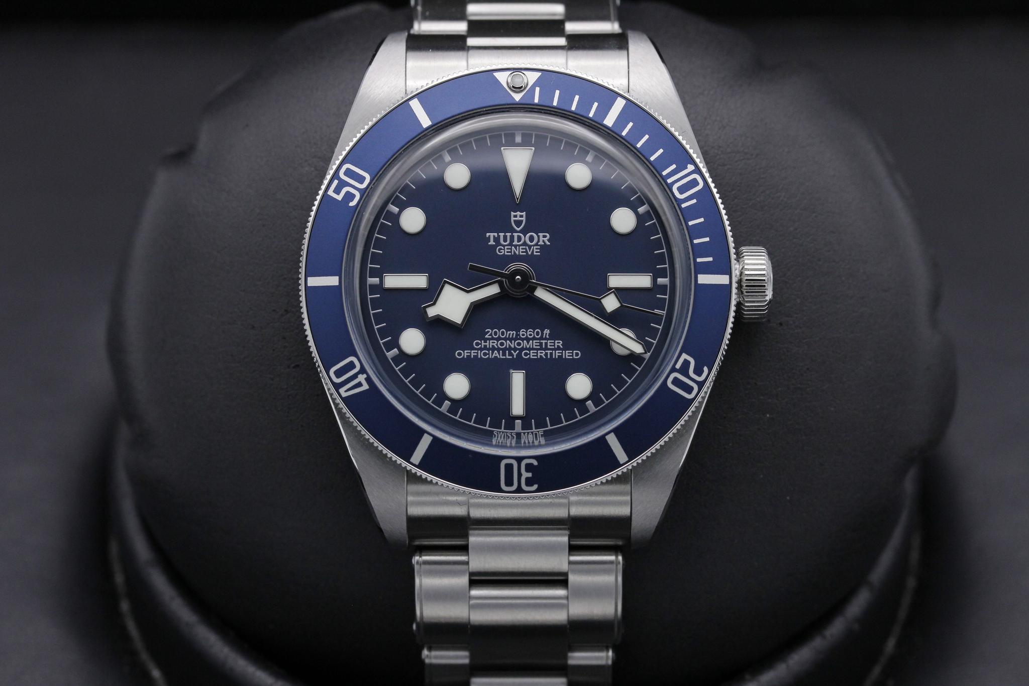 Watch Image 1